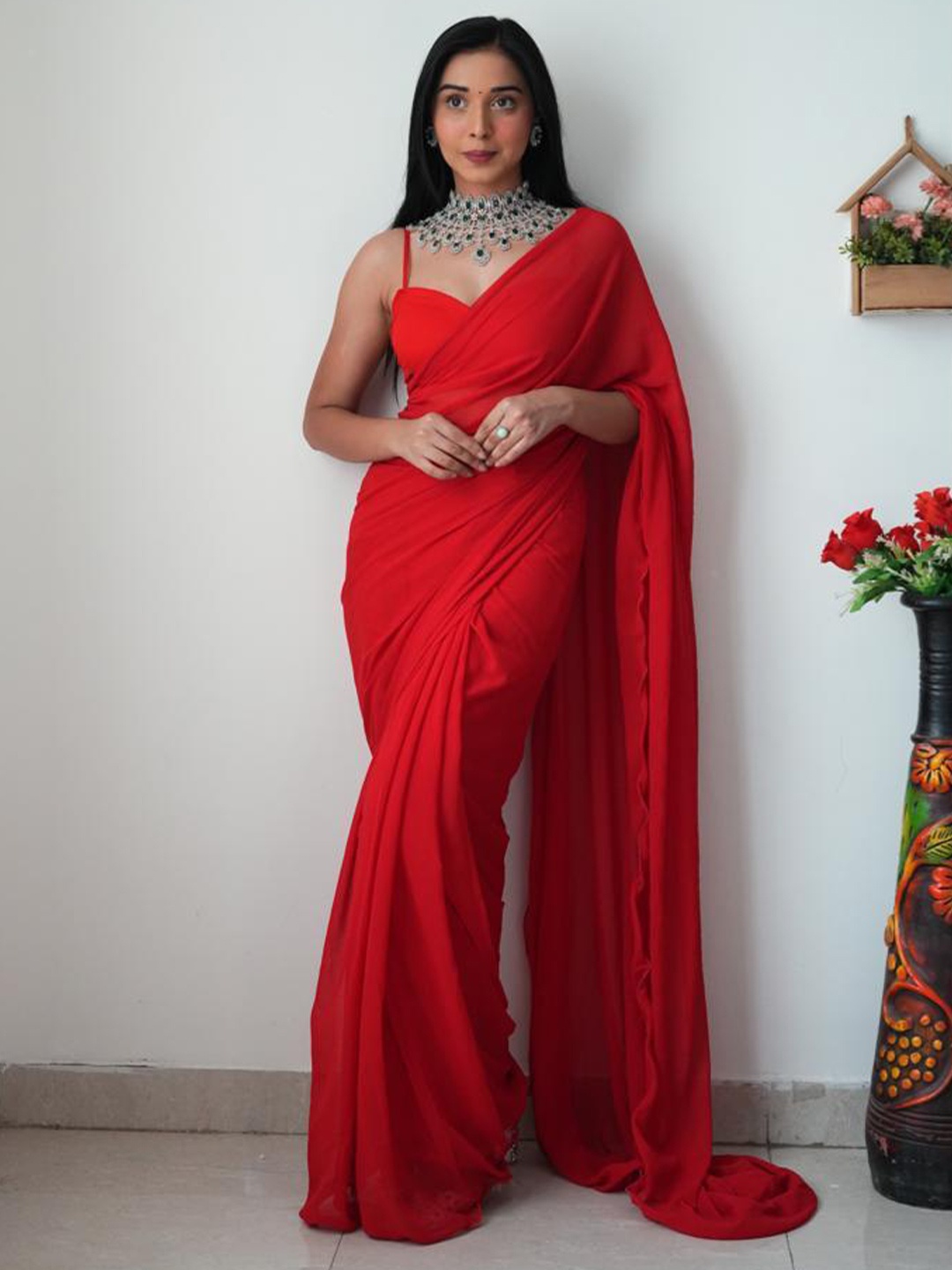 

AWRIYA Poly Georgette Saree, Red