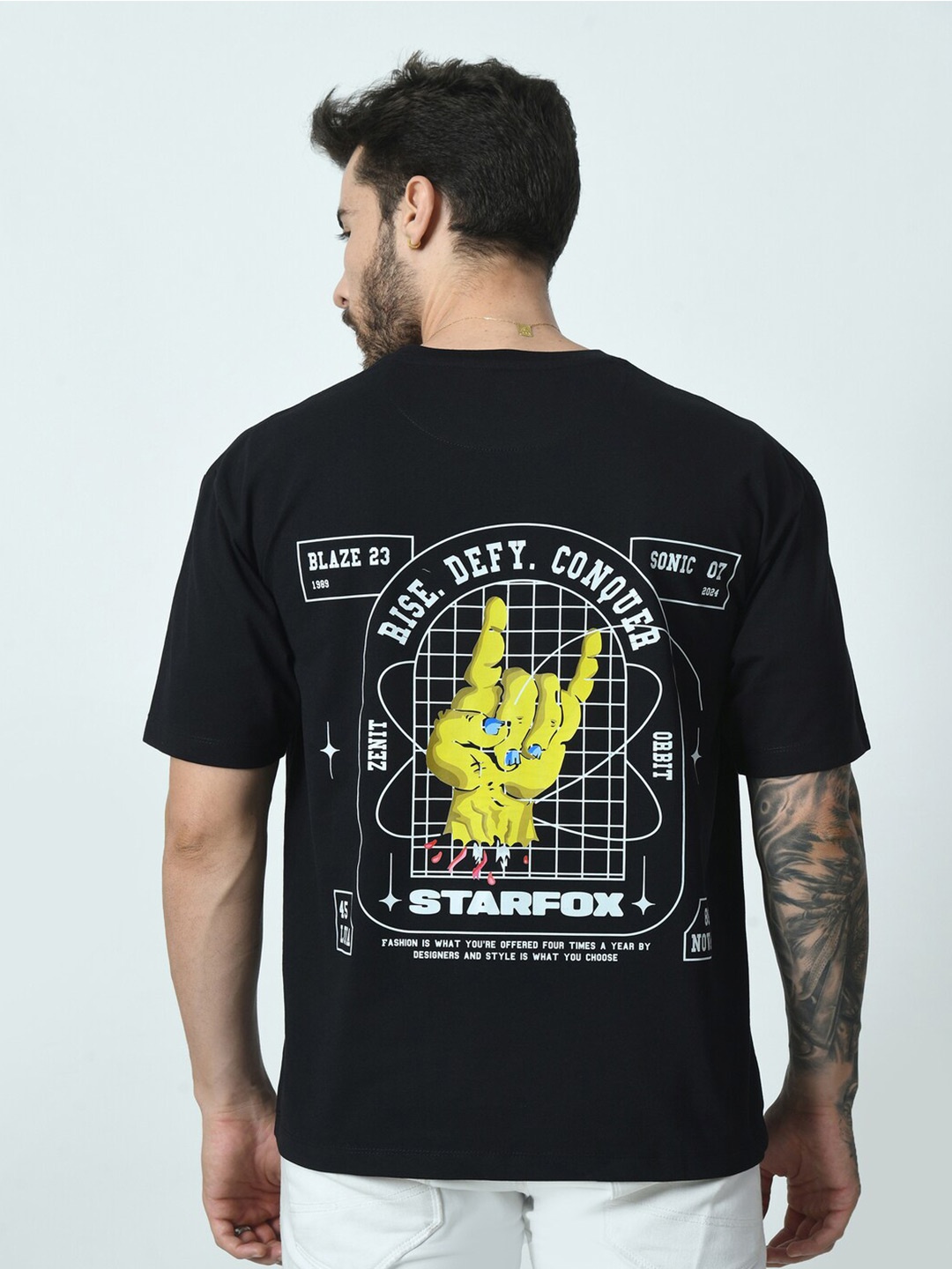 

STARFOX Graphic Printed Drop-Shoulder Sleeves Cotton Casual T-shirt, Black