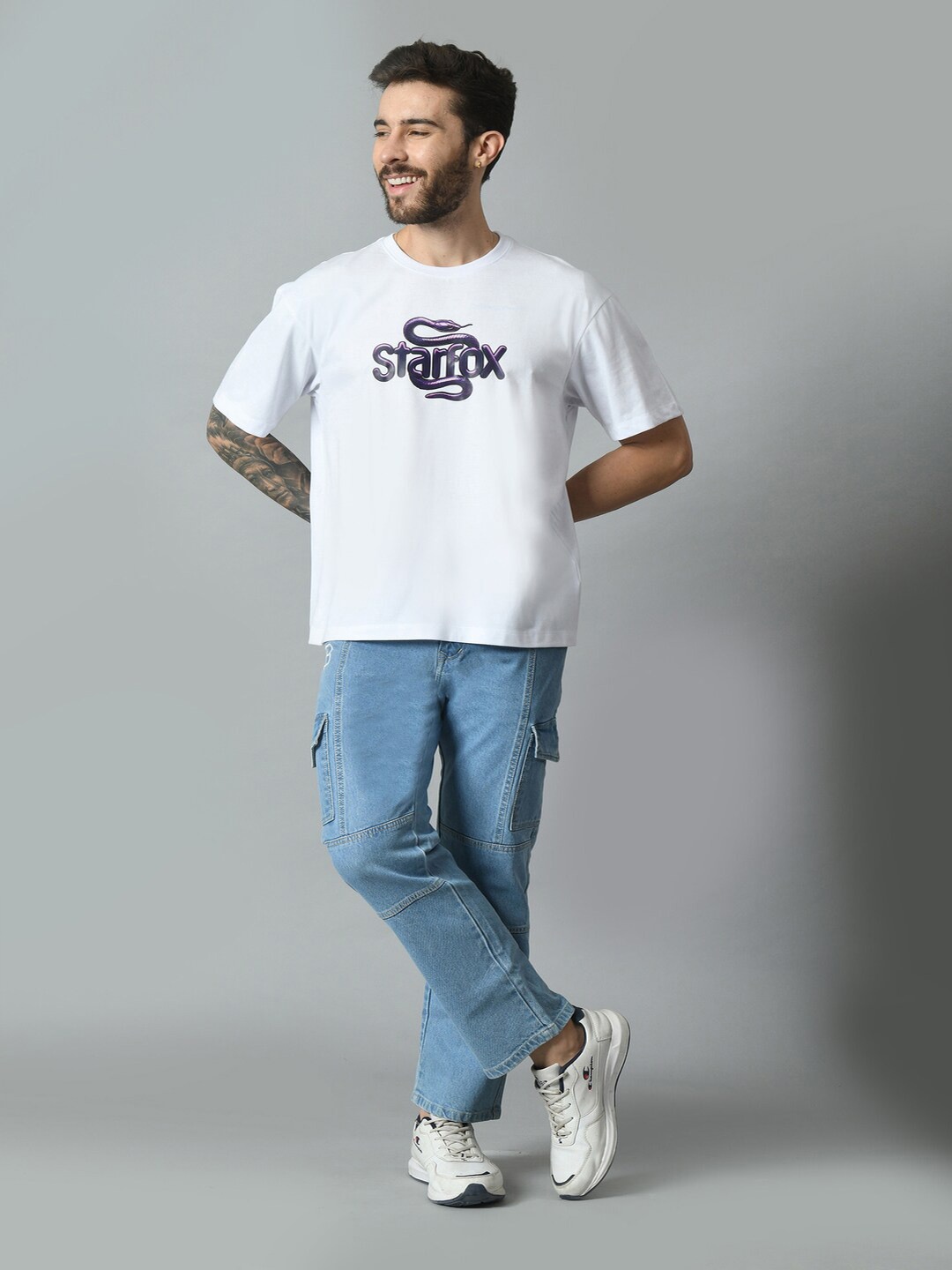 

STARFOX Graphic Printed Drop-Shoulder Sleeves Cotton Loose Fit T-shirt, White