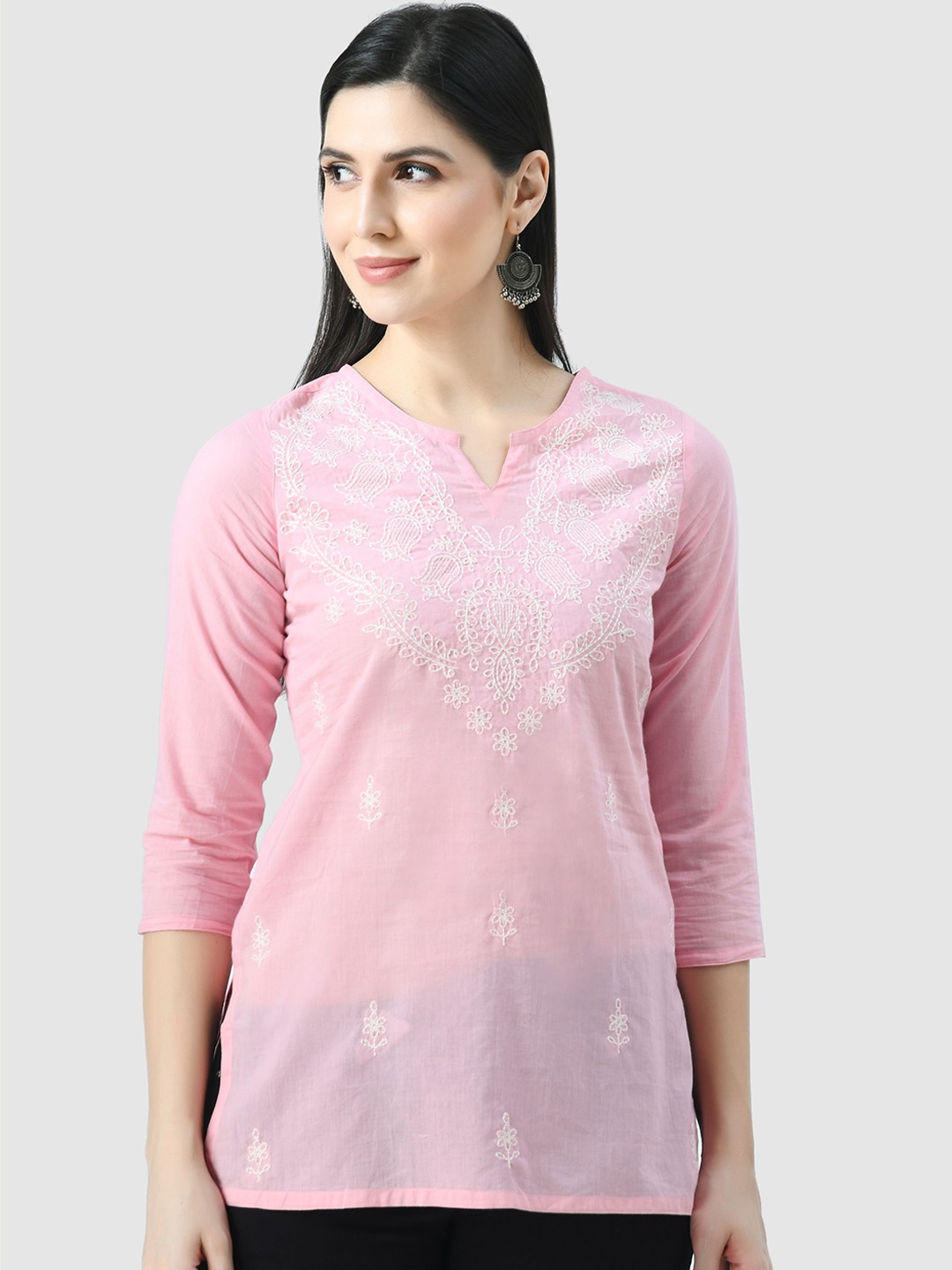 

QAZMI Floral Embroidered Chikankari Kurti, Pink