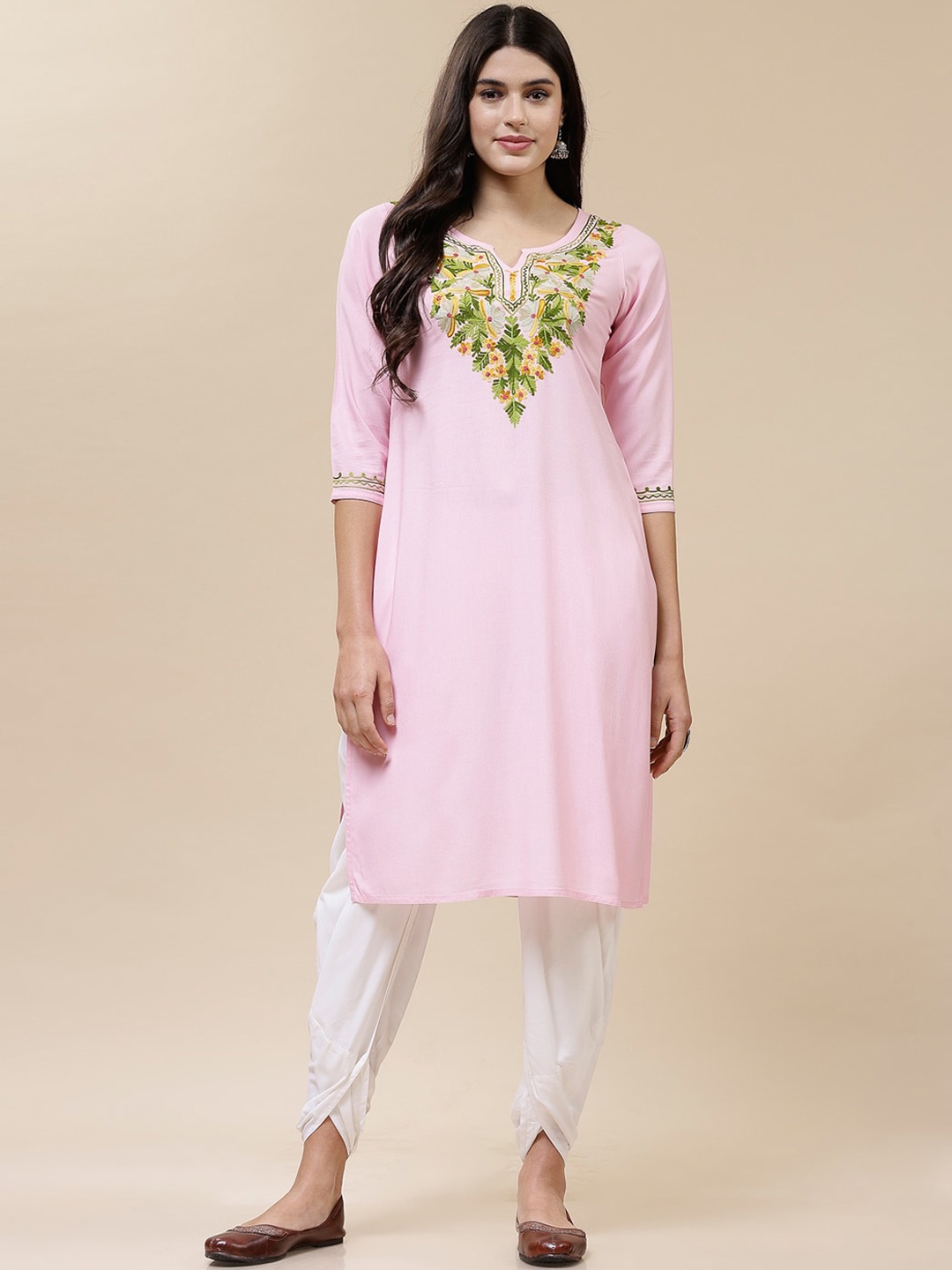 

QAZMI Floral Embroidered Round Neck Cotton Straight Kurta, Pink