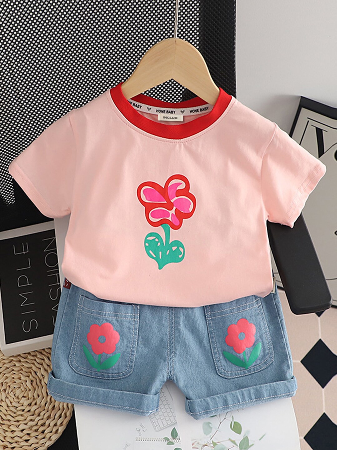 

INCLUD Girls Floral Printed T-shirt With Shorts, Pink