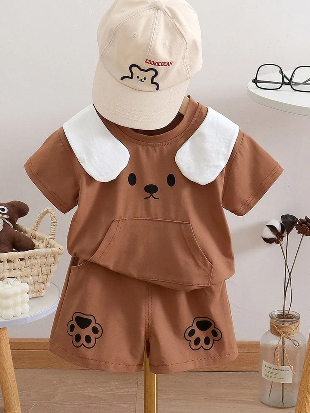 

INCLUD Boys Printed Top with Shorts, Brown