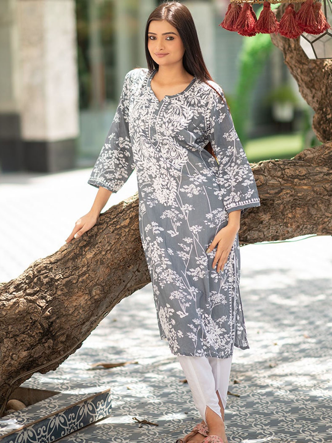 

Rangreza Ethnic Floral Embroidered Round Neck Flared Mirror Work Cotton A-Line Kurta, Grey