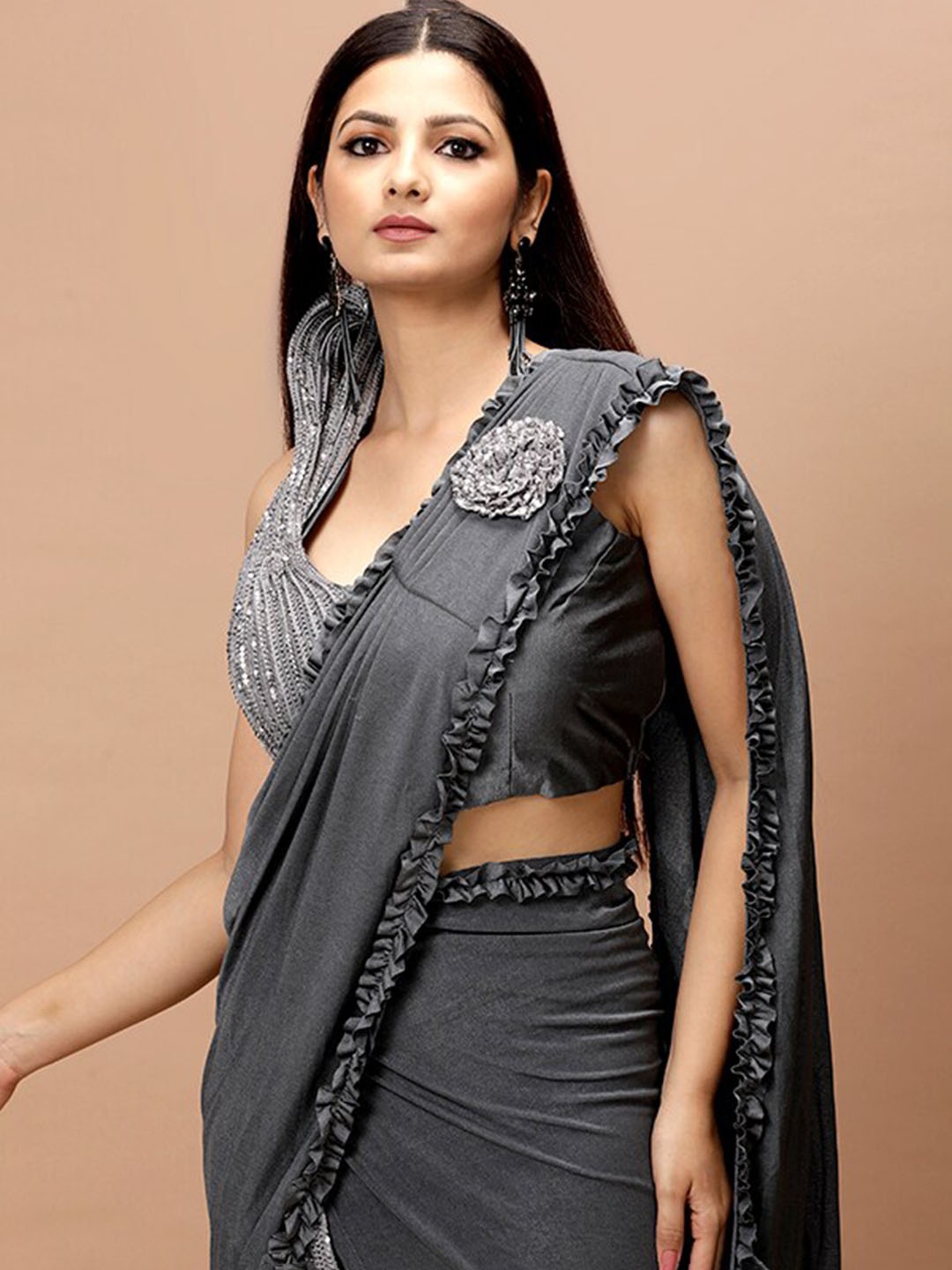 

Vervee Couture Embellished Sequinned Half and Half Saree, Grey