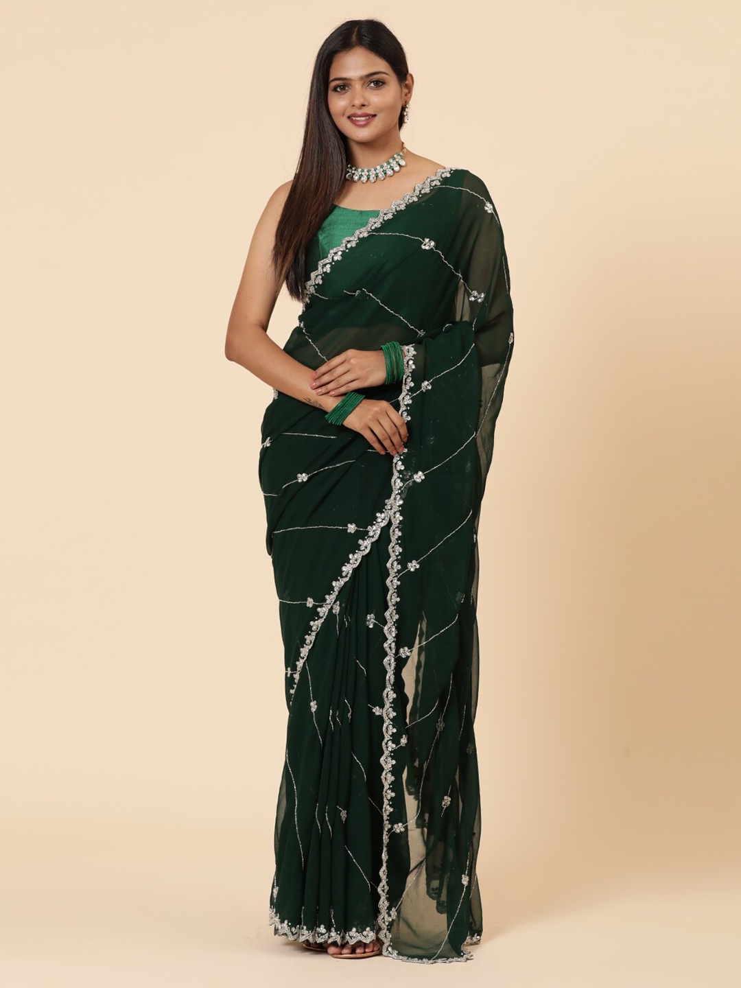 

Vervee Couture Embellished Beads and Stones Pure Georgette Saree, Green