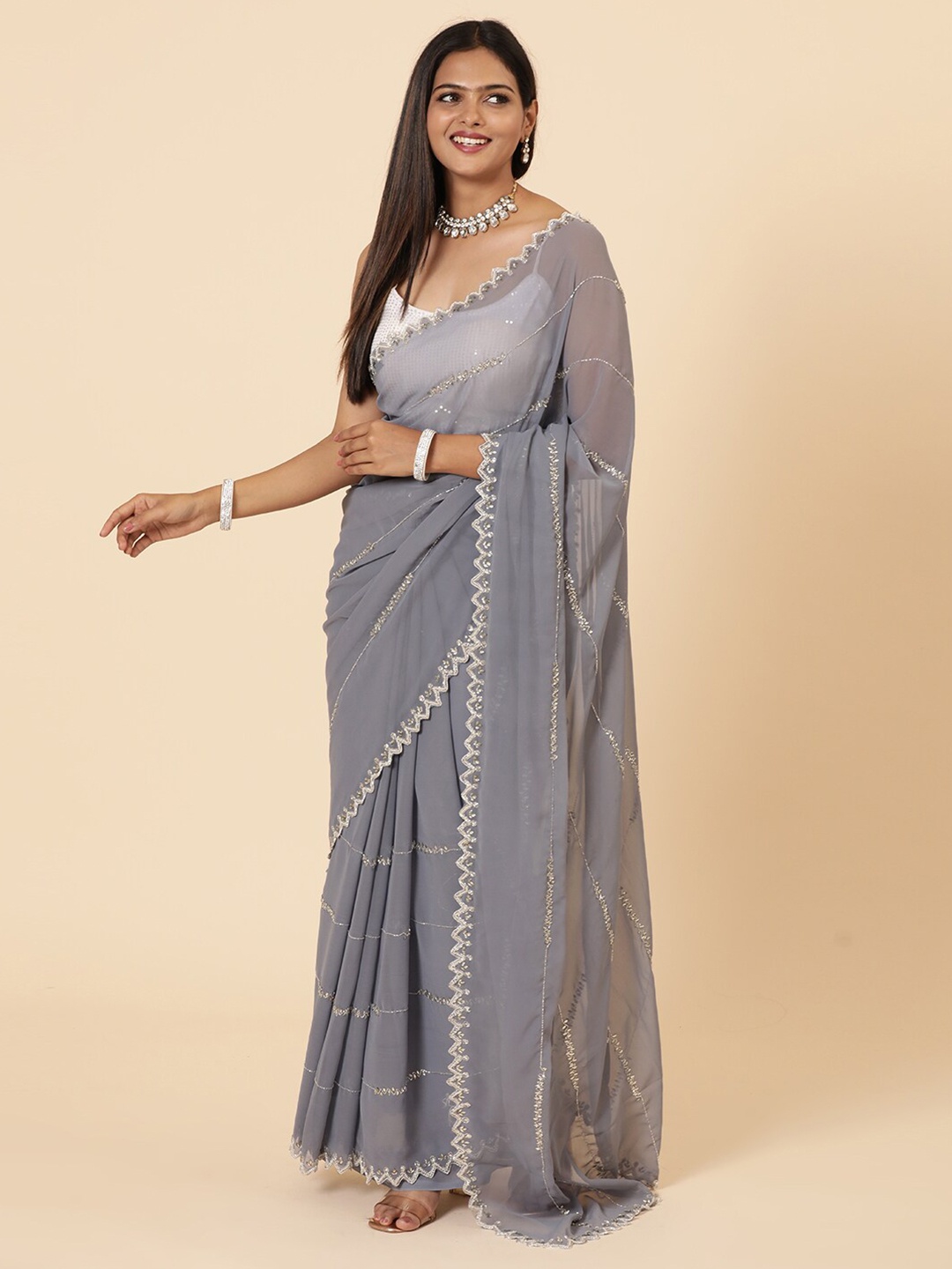 

Vervee Couture Embellished Beads and Stones Pure Georgette Saree, Grey
