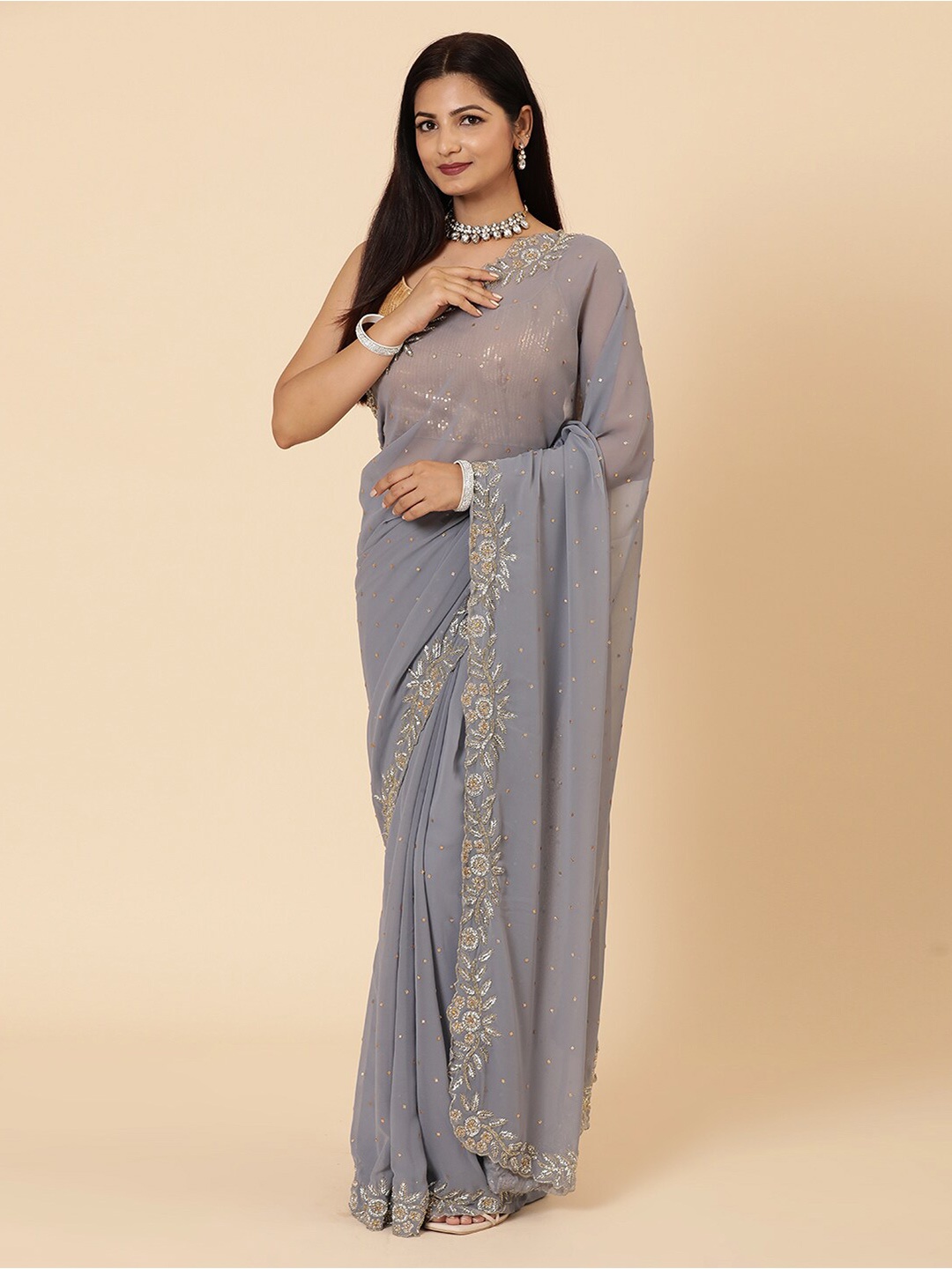 

Vervee Couture Embellished Beads and Stones Pure Georgette Saree, Grey
