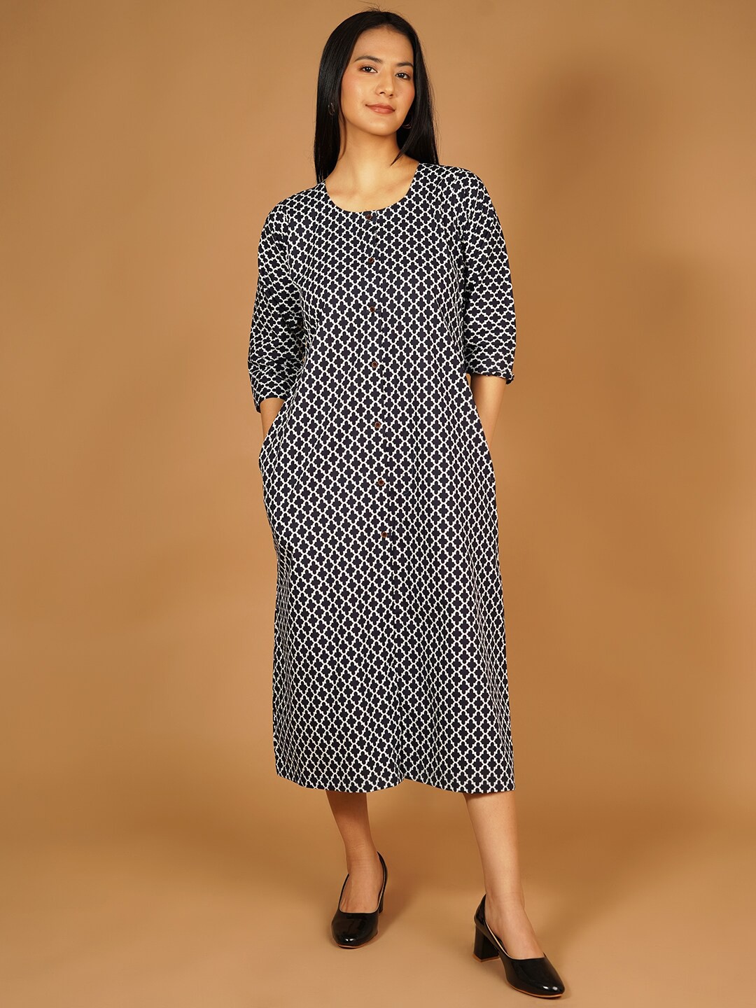 

Talethread Geometric Printed Pure Cotton A-Line Midi Dress, Black