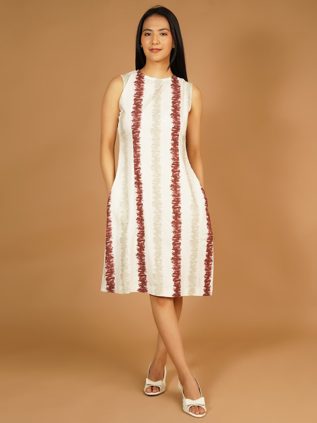 

Talethread Abstract Printed Sleeveless Pure Cotton A-Line Dress, White