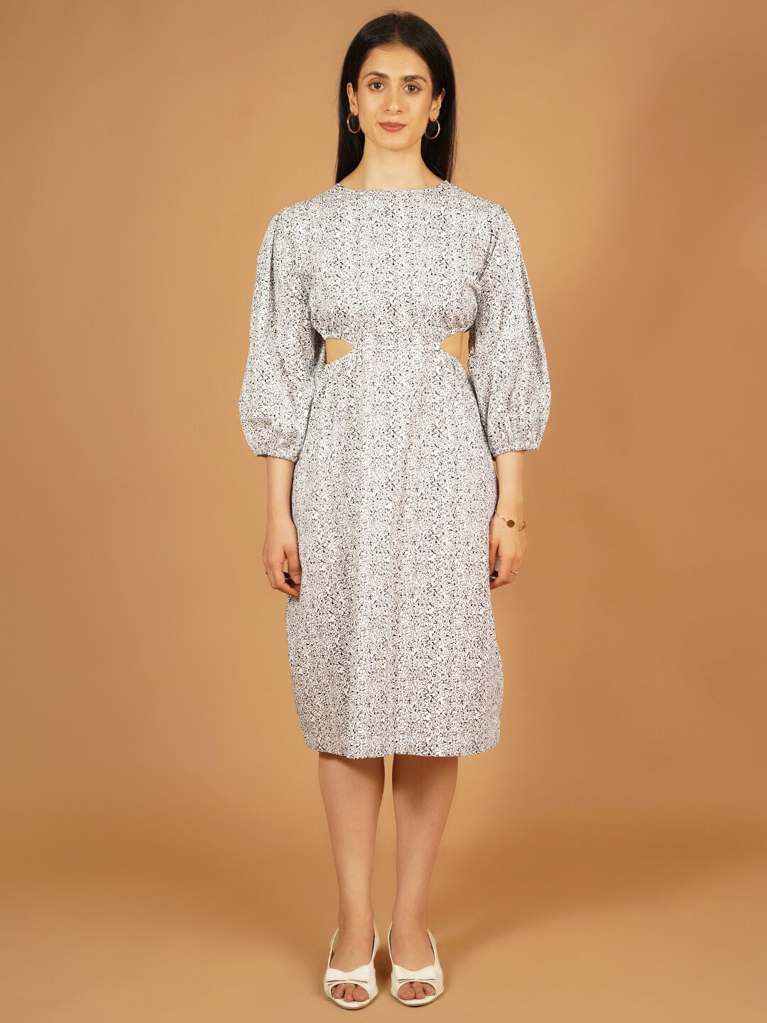 

Talethread Abstract Printed Puff Sleeve Cut-Outs Detail Pure Cotton A-Line Midi Dress, White