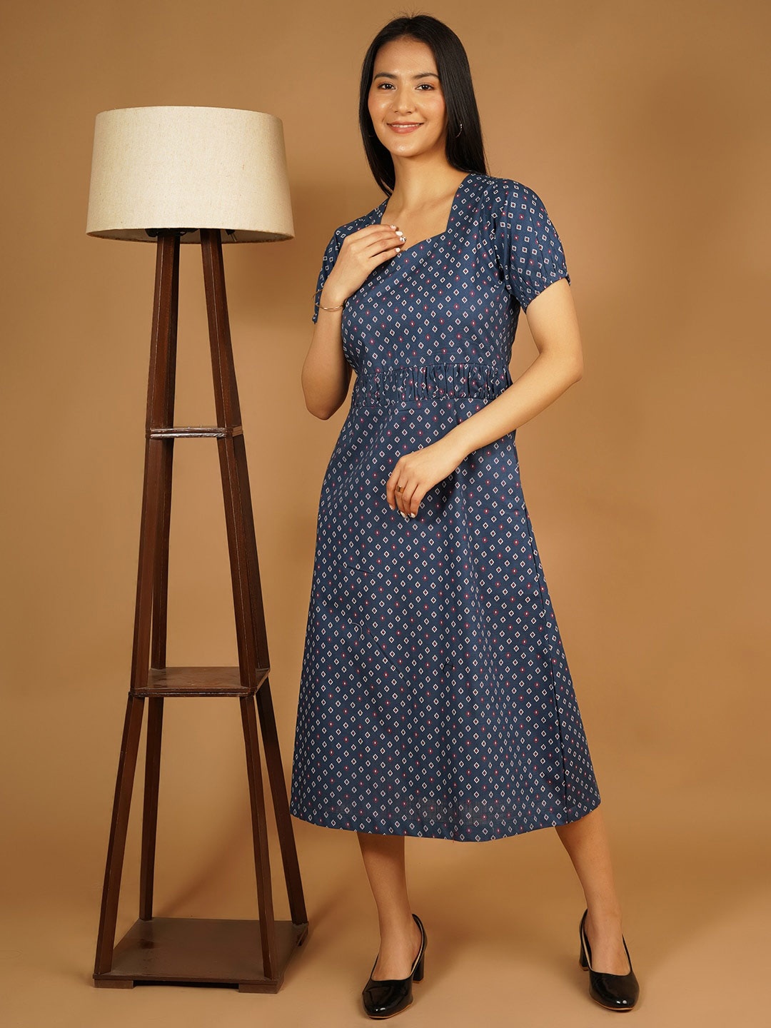 

Talethread Printed Sweetheart Neck Puff Sleeves Pure Cotton A-Line Midi Dress, Blue