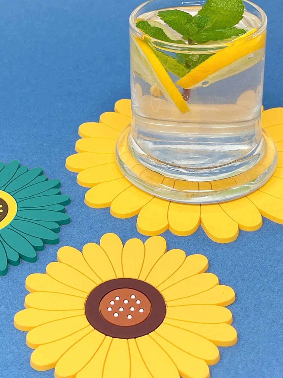 

P-Plus International Yellow & Brown 6 Pieces Sunflower Coasters