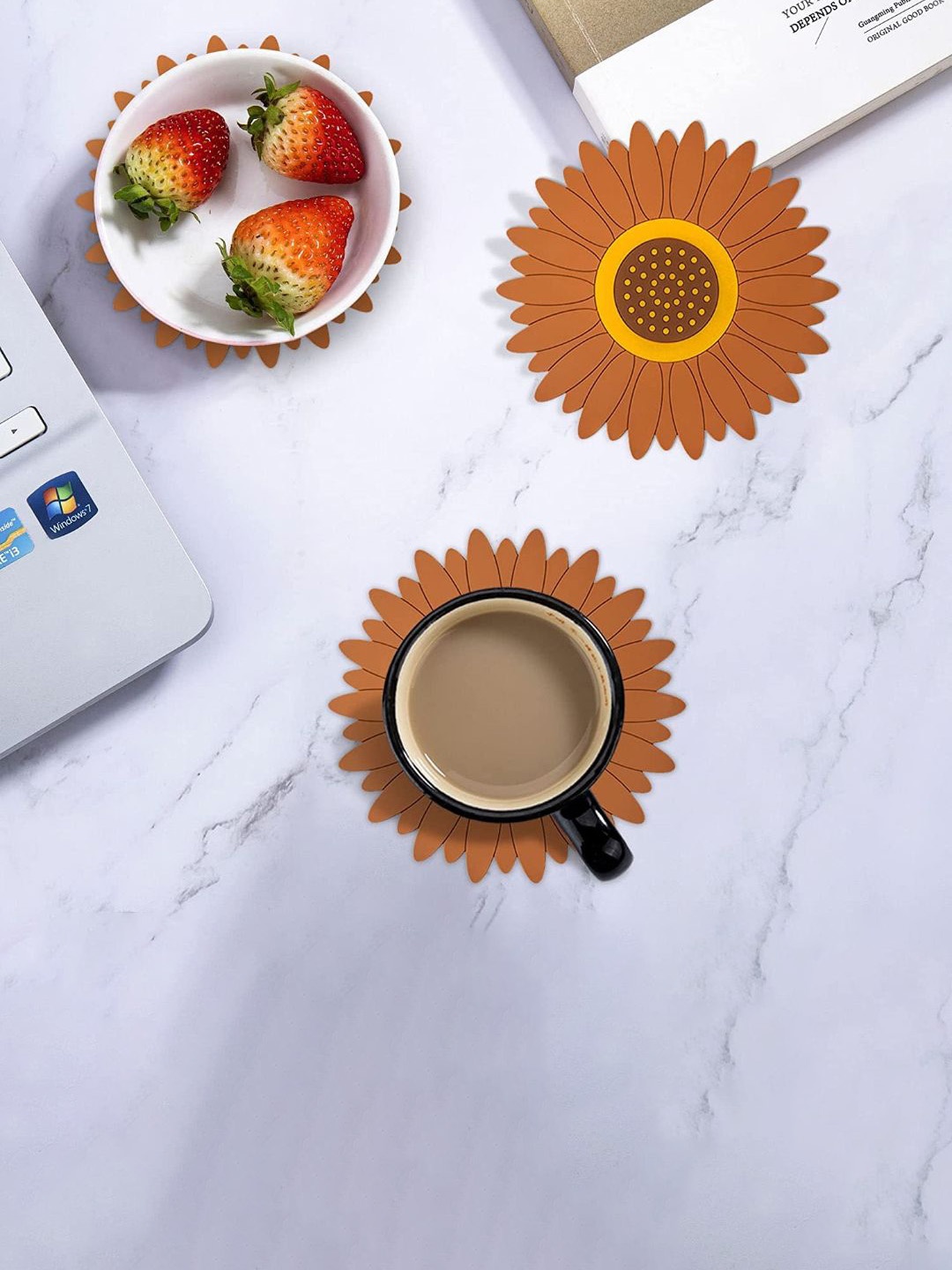 

P-Plus International Brown & Yellow 6 Pieces Sunflower Coasters