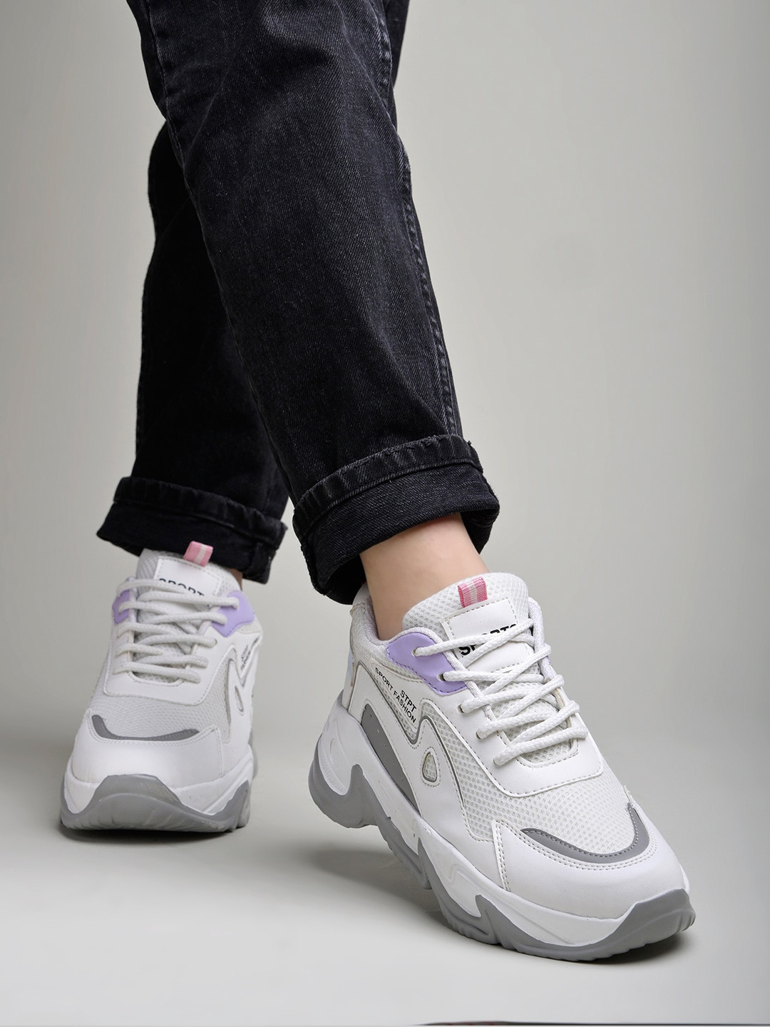

Shoetopia Girls Round Toe Mesh Sneakers, White