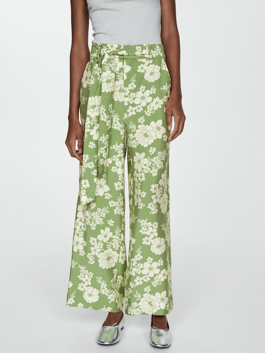 

MANGO Women Floral Printed Trousers, Green