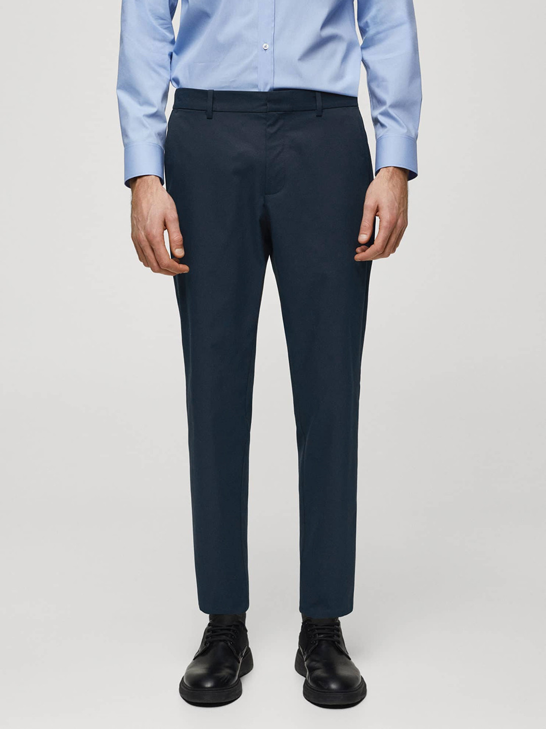 

MANGO MAN Men High Performance Slim Fit Trousers, Navy blue