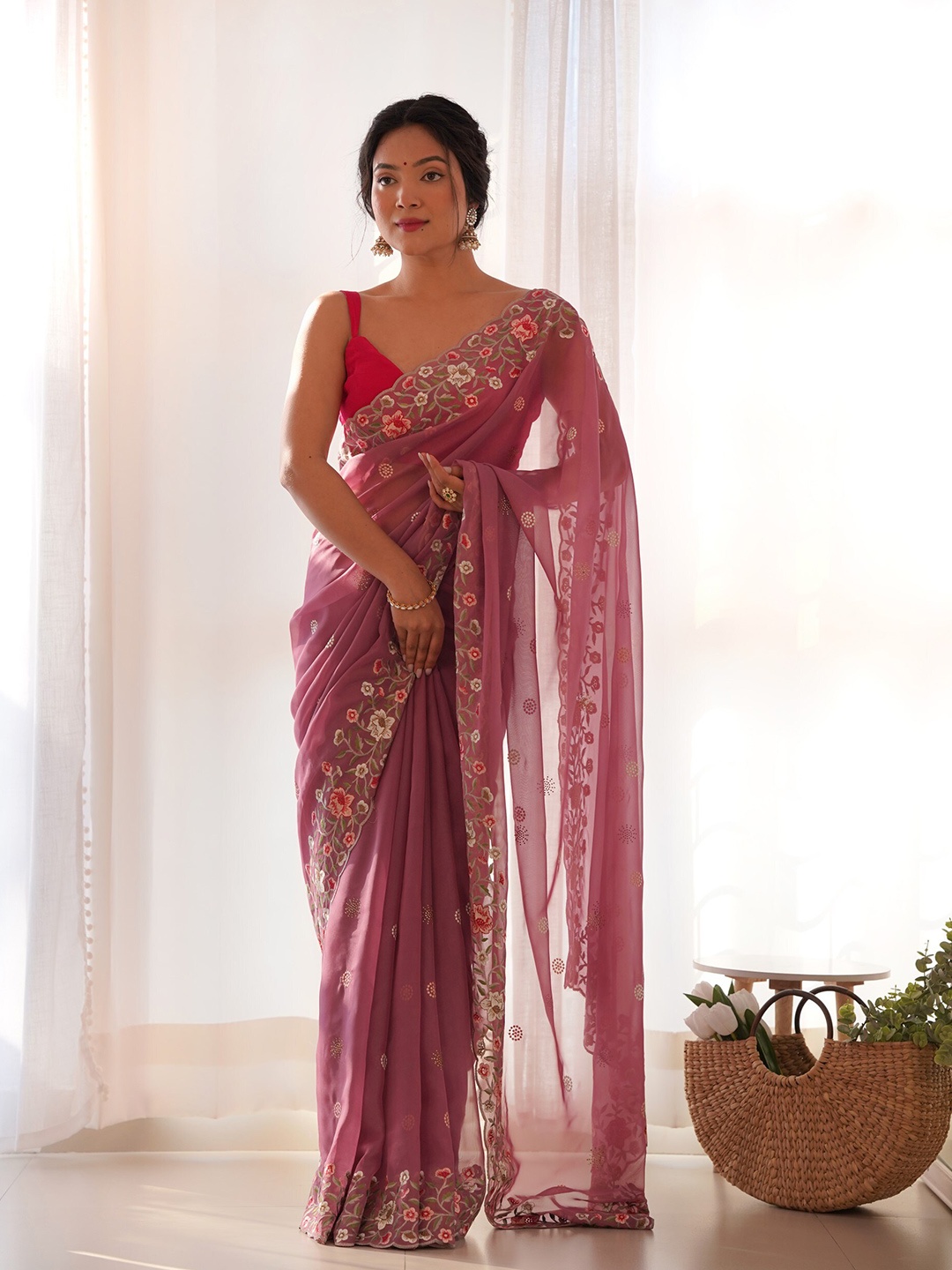 

Chandbaali Floral Beads and Stones Organza Saree, Pink