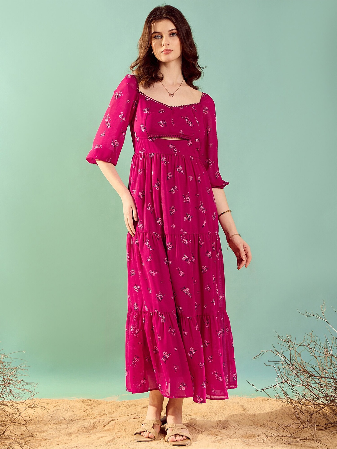 

KASSUALLY Pink & White Floral Print Georgette Cut-Out Fit & Flare Tiered Maxi Dress