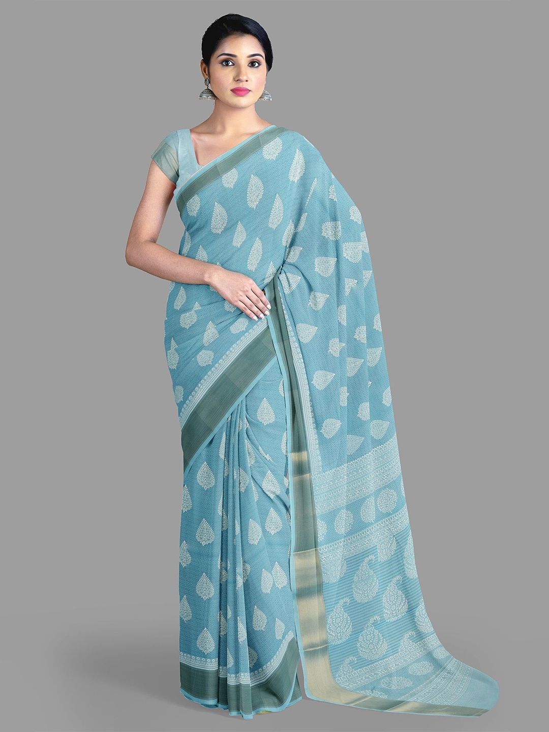 

The Chennai Silks Floral Zari Pure Cotton Kota Saree With Blouse Piece, Blue