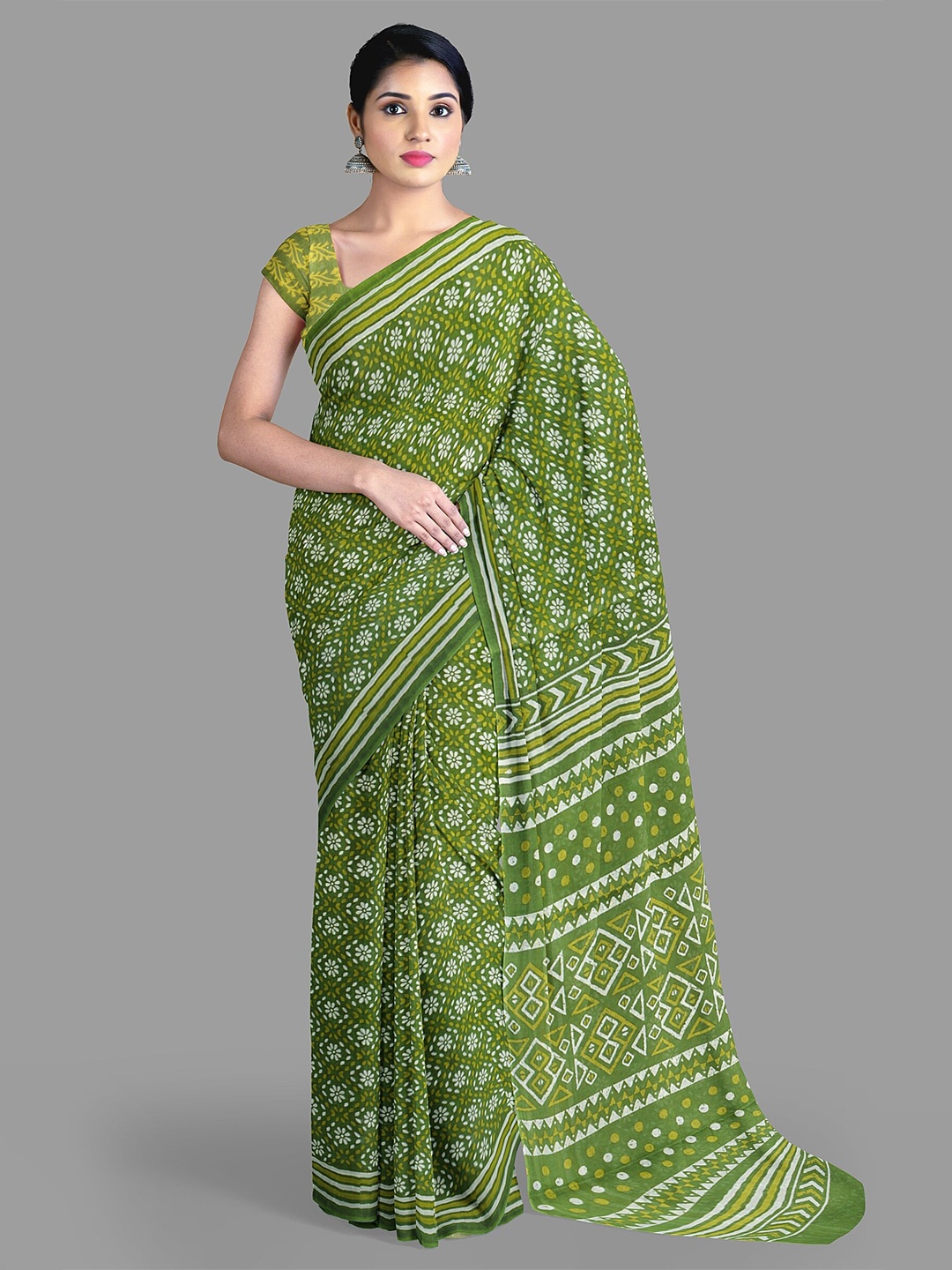 

The Chennai Silks Floral Pure Cotton Kota Saree With Blouse Piece, Green