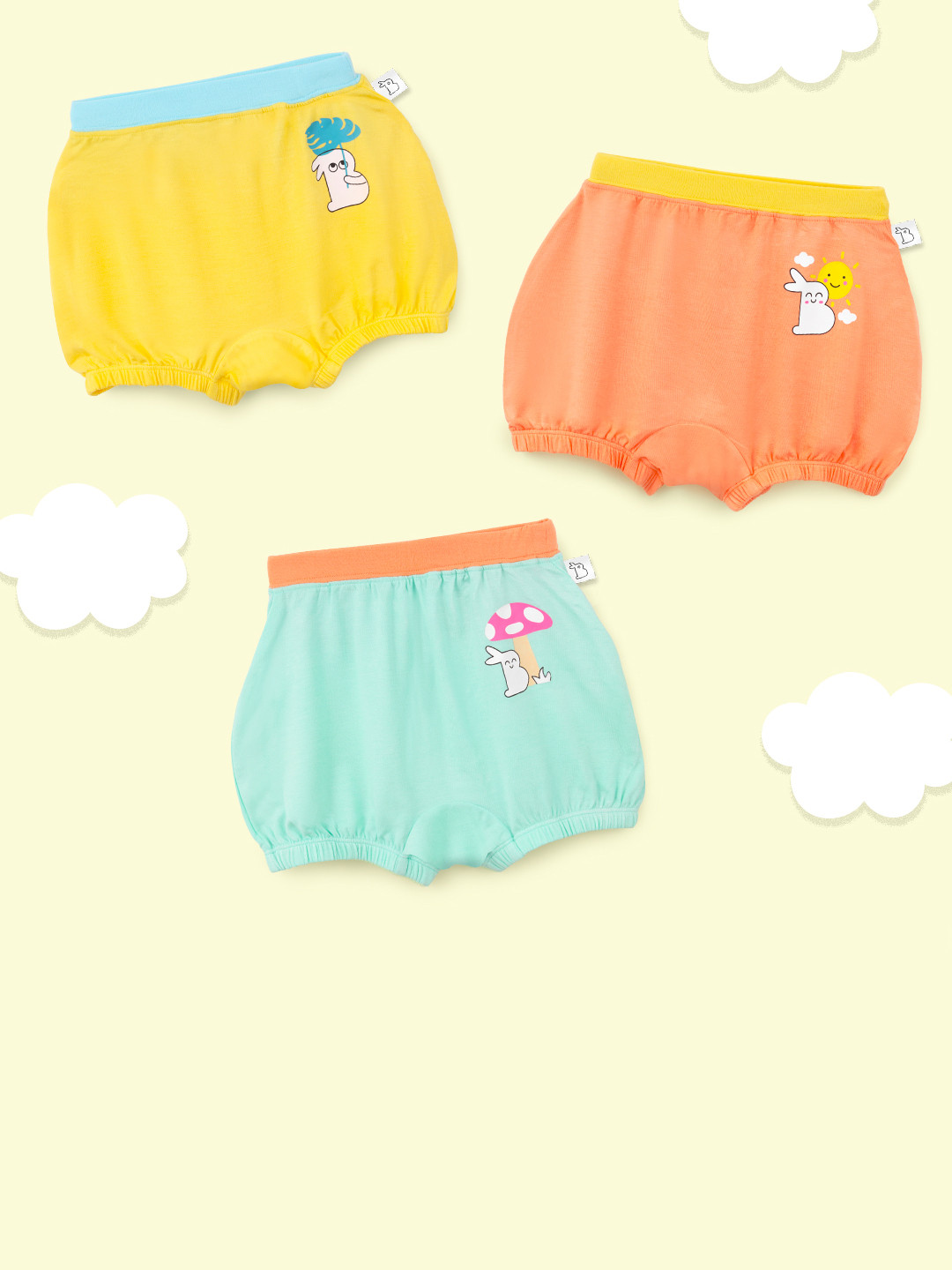 

SuperBottoms Unisex Supersoft Premium Antimicrobial Mid-Rise Bamboo Bloomers, Yellow