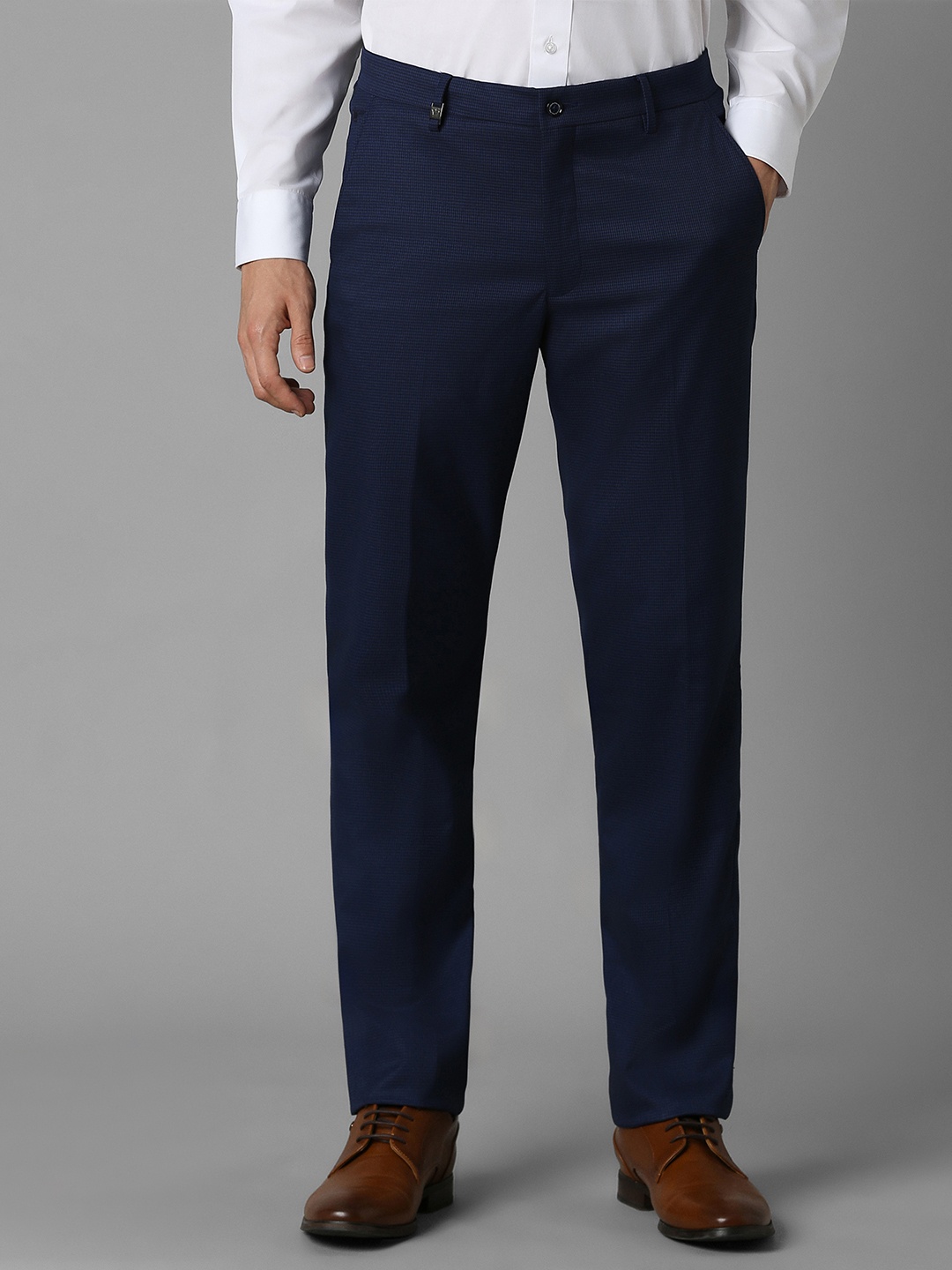 

Louis Philippe Men Textured Slim Fit Smart Casual Trousers, Navy blue