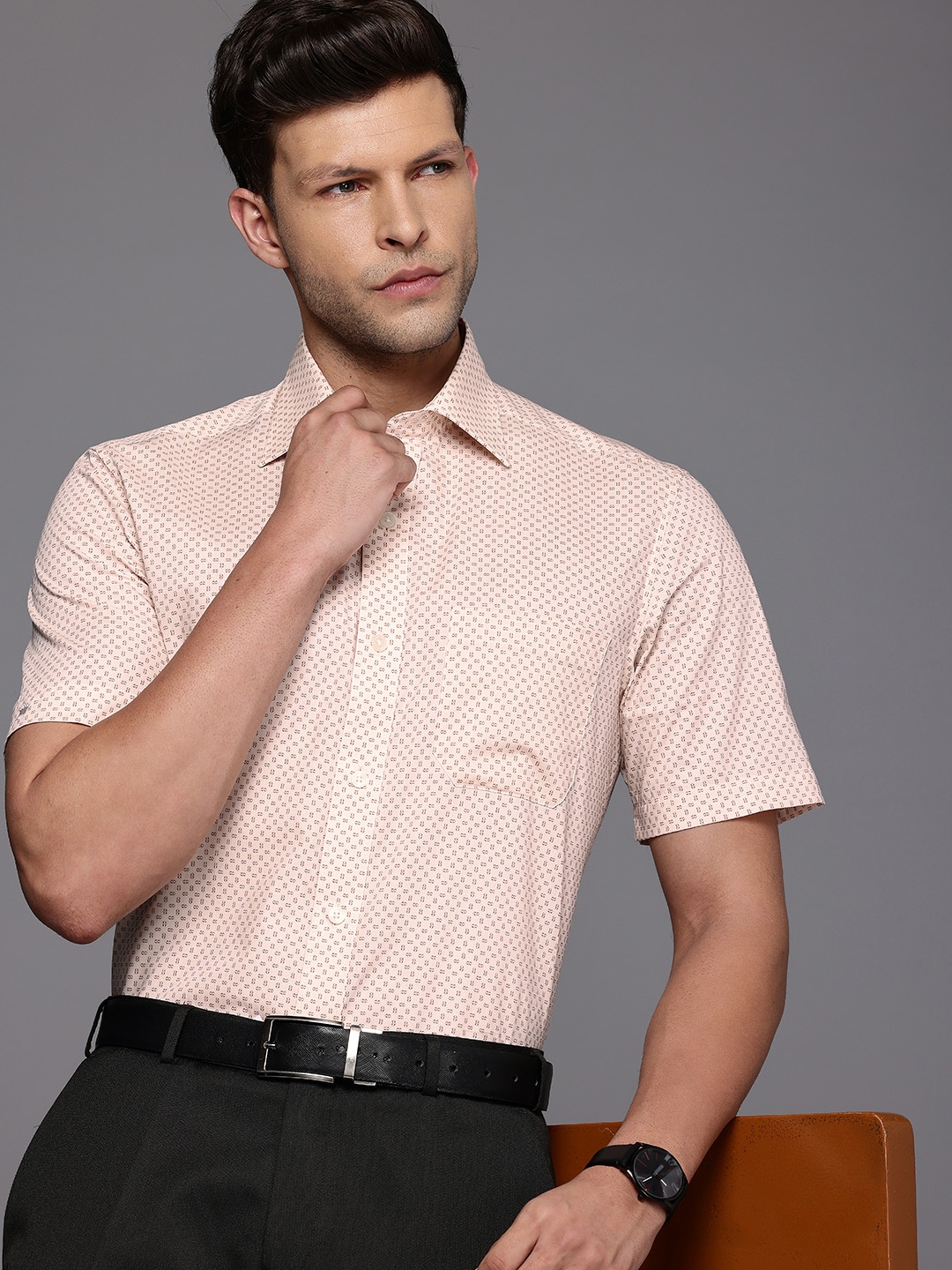 

Louis Philippe Pure Cotton Classic Fit Opaque Printed Formal Shirt, Peach