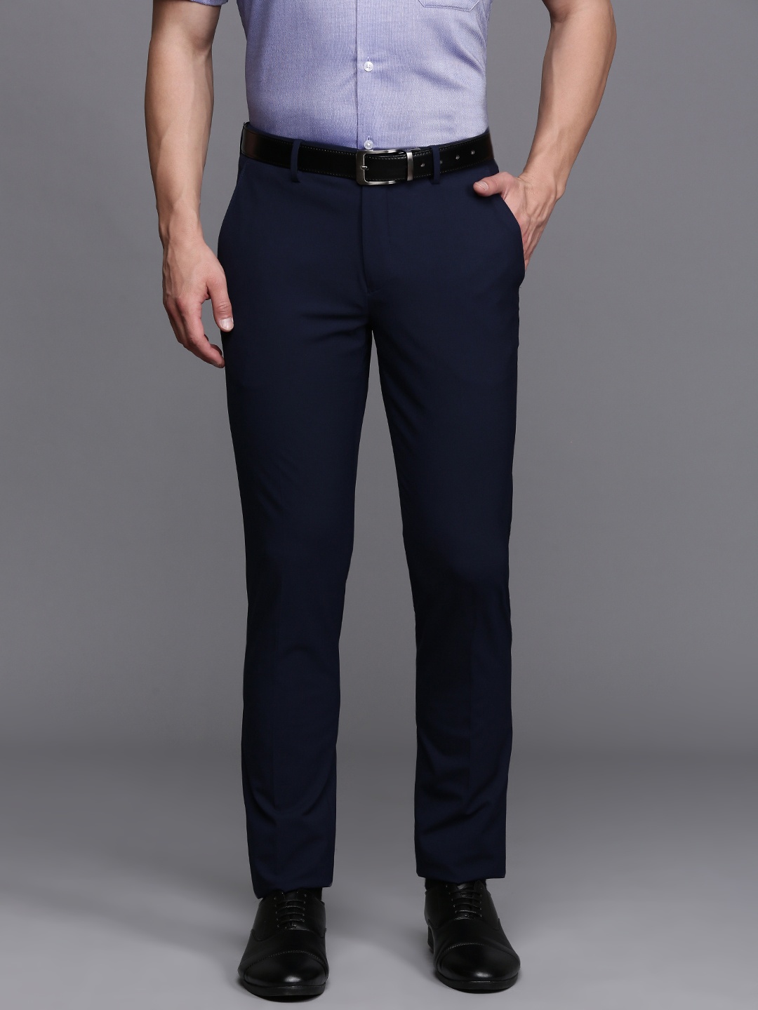 

Louis Philippe Men Super Slim Fit Formal Trousers, Navy blue