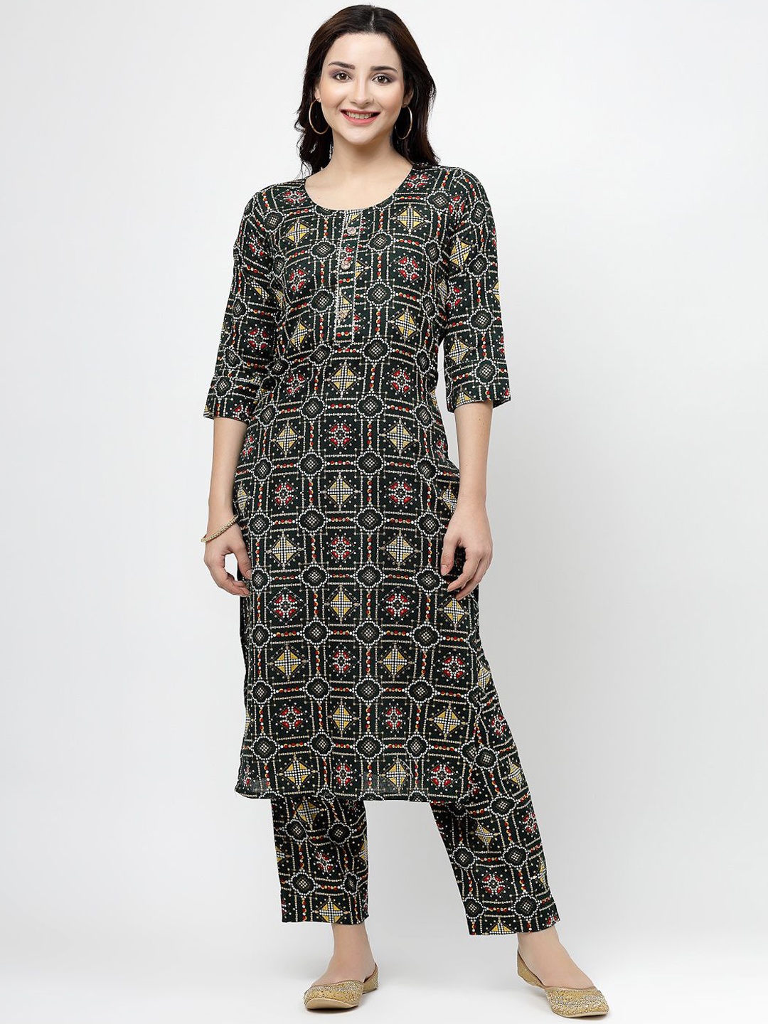 ISHQY Geometric Printed Round Neck Straight Kurta with Trousers, Black