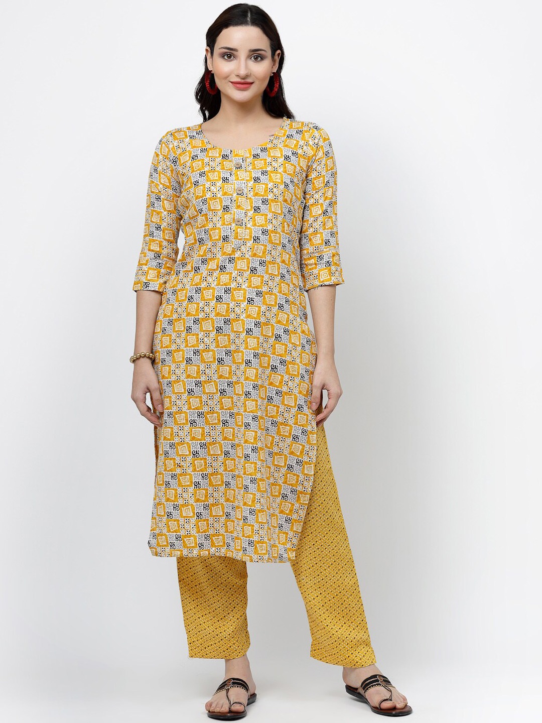 

ISHQY Geometric Printed Regular Straight Kurta with Trousers, Yellow