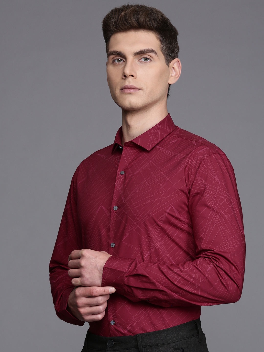

Louis Philippe Ath.Work Super Slim Fit Opaque Printed Semiformal Shirt, Maroon