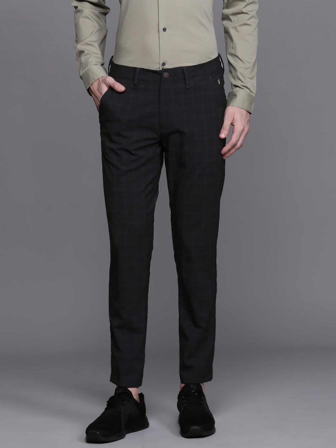 

Louis Philippe Ath.Work Men Comfort Tapered Fit Smart Casual Trousers, Black