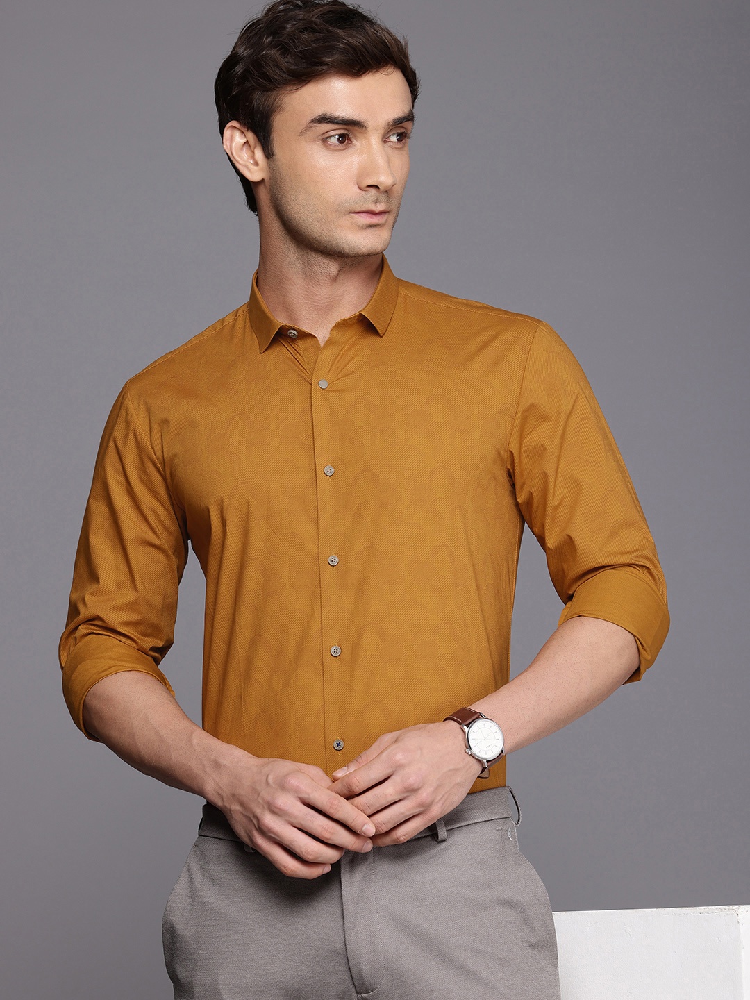 

Louis Philippe Ath.Work Super Slim Fit Opaque Printed Semiformal Shirt, Mustard