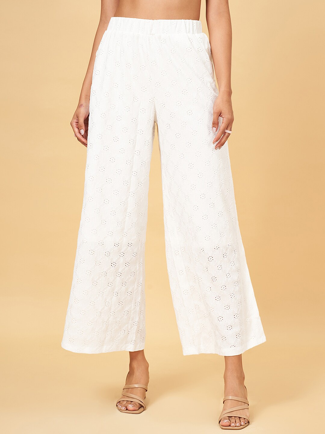 

People White Women Textured High-Rise Trouser, Off white