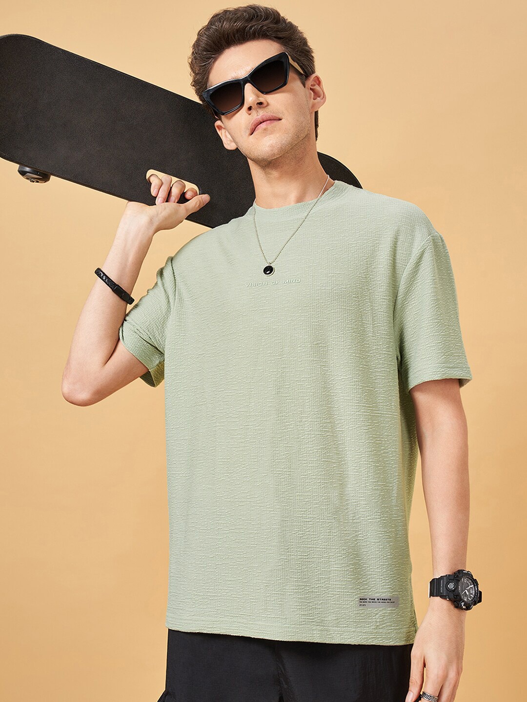 

Street 808 by Pantaloons Self Design Round Neck Oversized Casual T-shirt, Olive