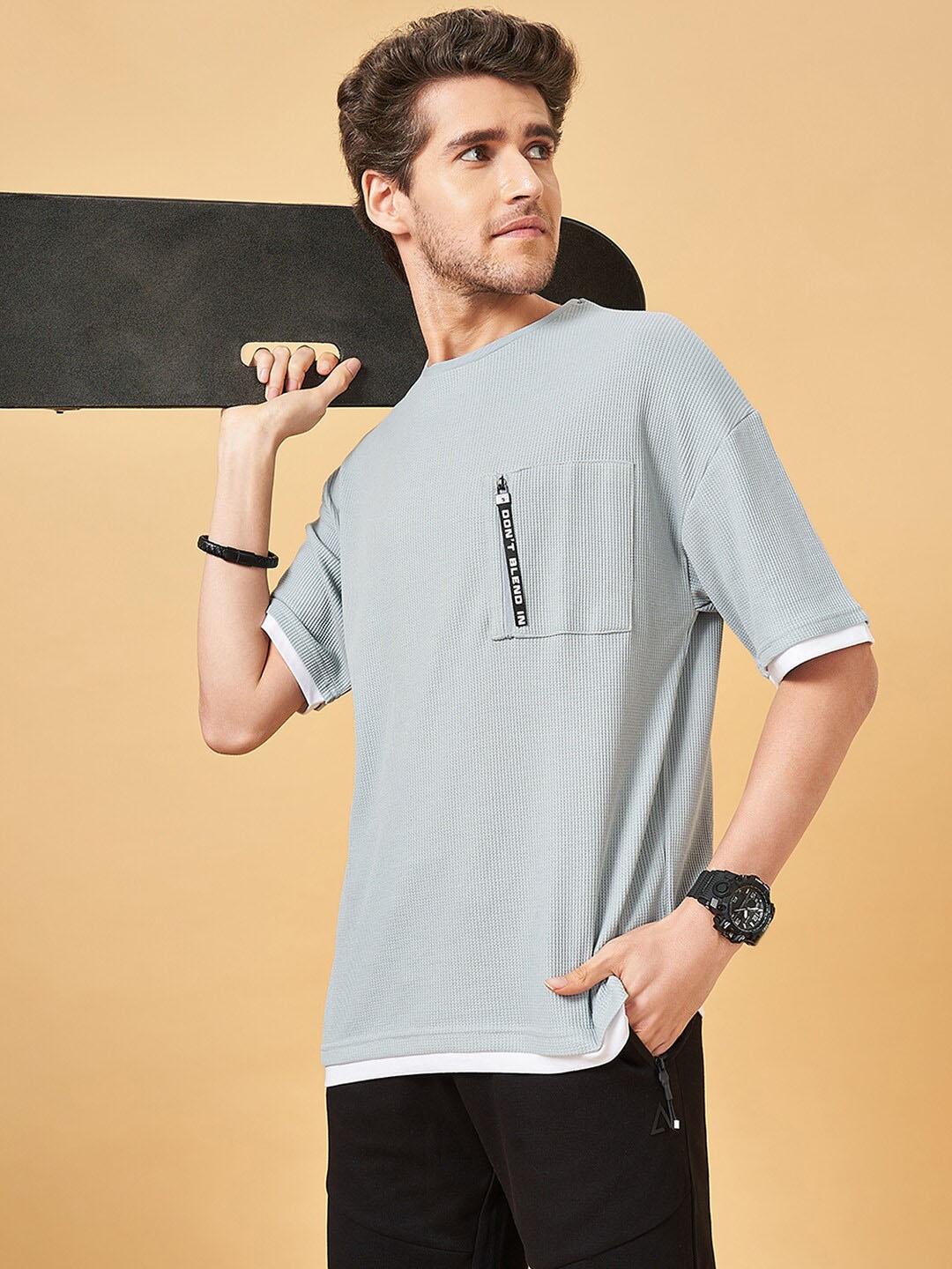 

Street 808 by Pantaloons Self Design Drop-Shoulder Sleeves Oversized T-shirt, Blue
