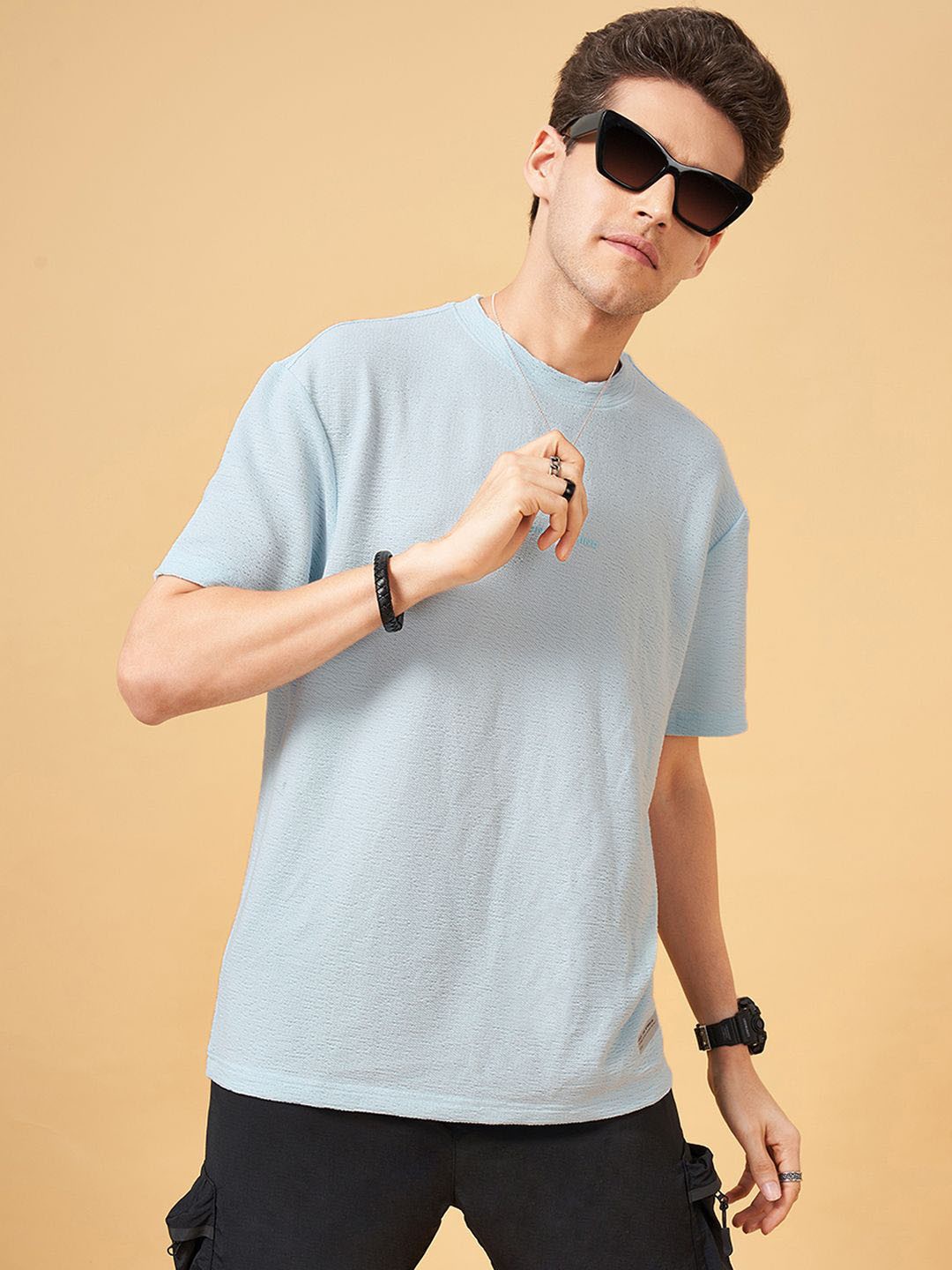 

Street 808 by Pantaloons Round Neck Drop-Shoulder Sleeves Oversized T-shirt, Blue