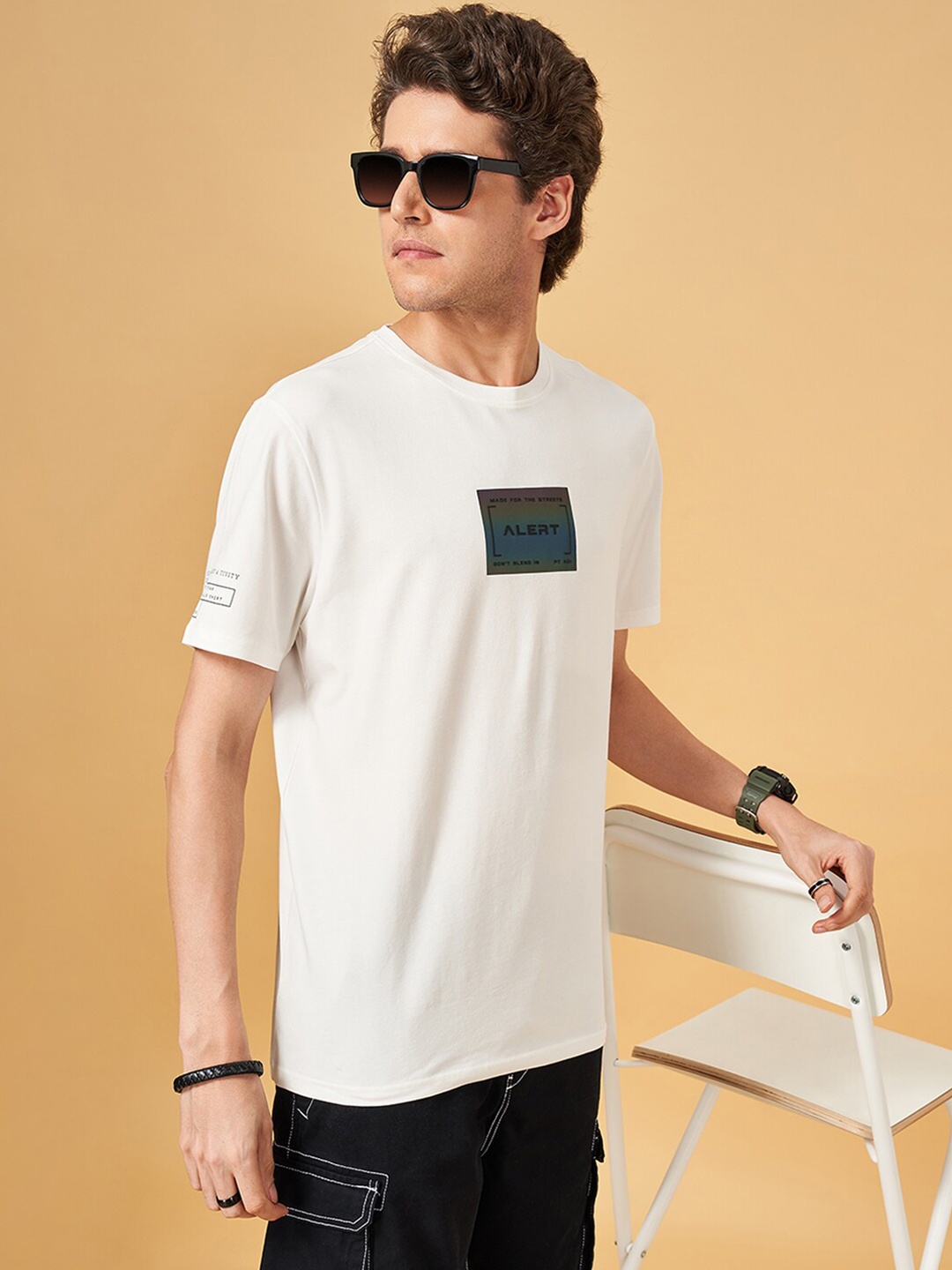

Street 808 by Pantaloons Round Neck Short Sleeves Casual T-shirt, White