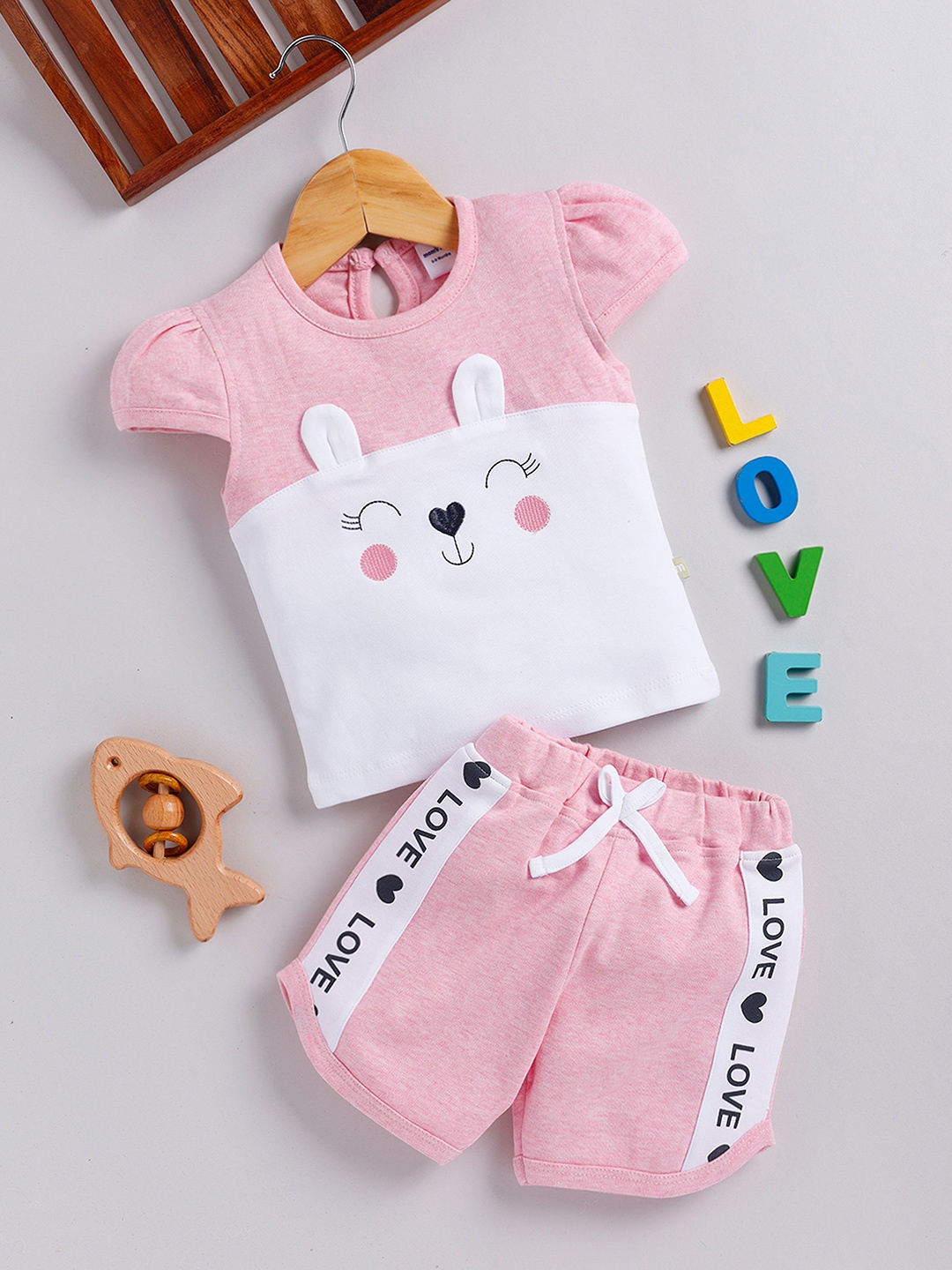 

Moms Love Infant Girls Pure Cotton Printed Top with Shorts, Pink