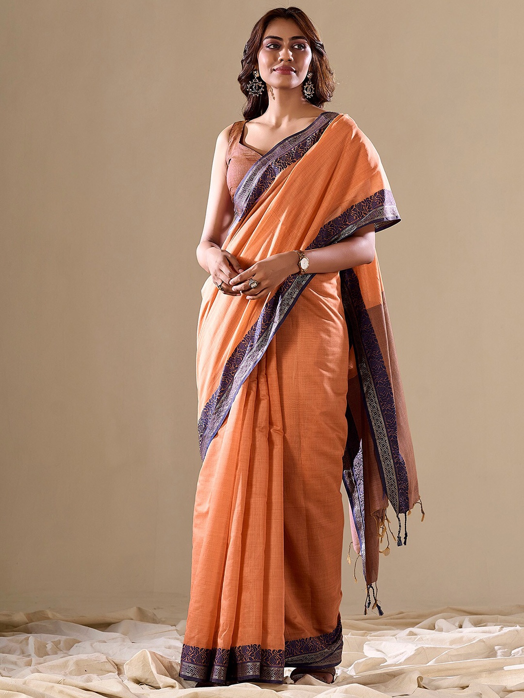 

elora Pure Cotton Saree With Contrast Border, Orange