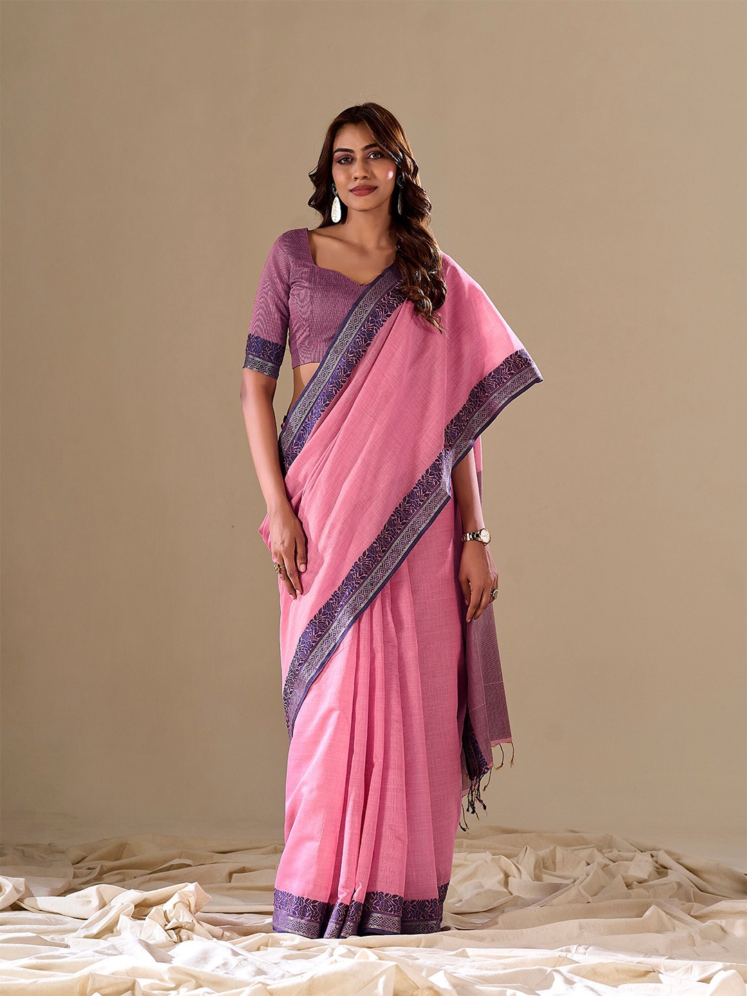 

elora Pure Cotton Handloom Saree, Pink