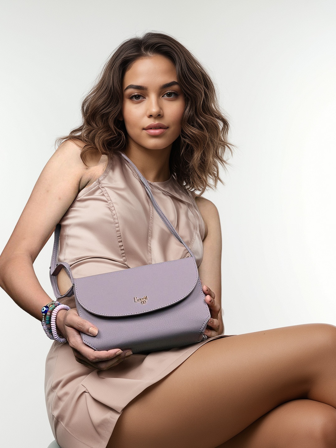 

Baggit Structured Sling Bag, Pink