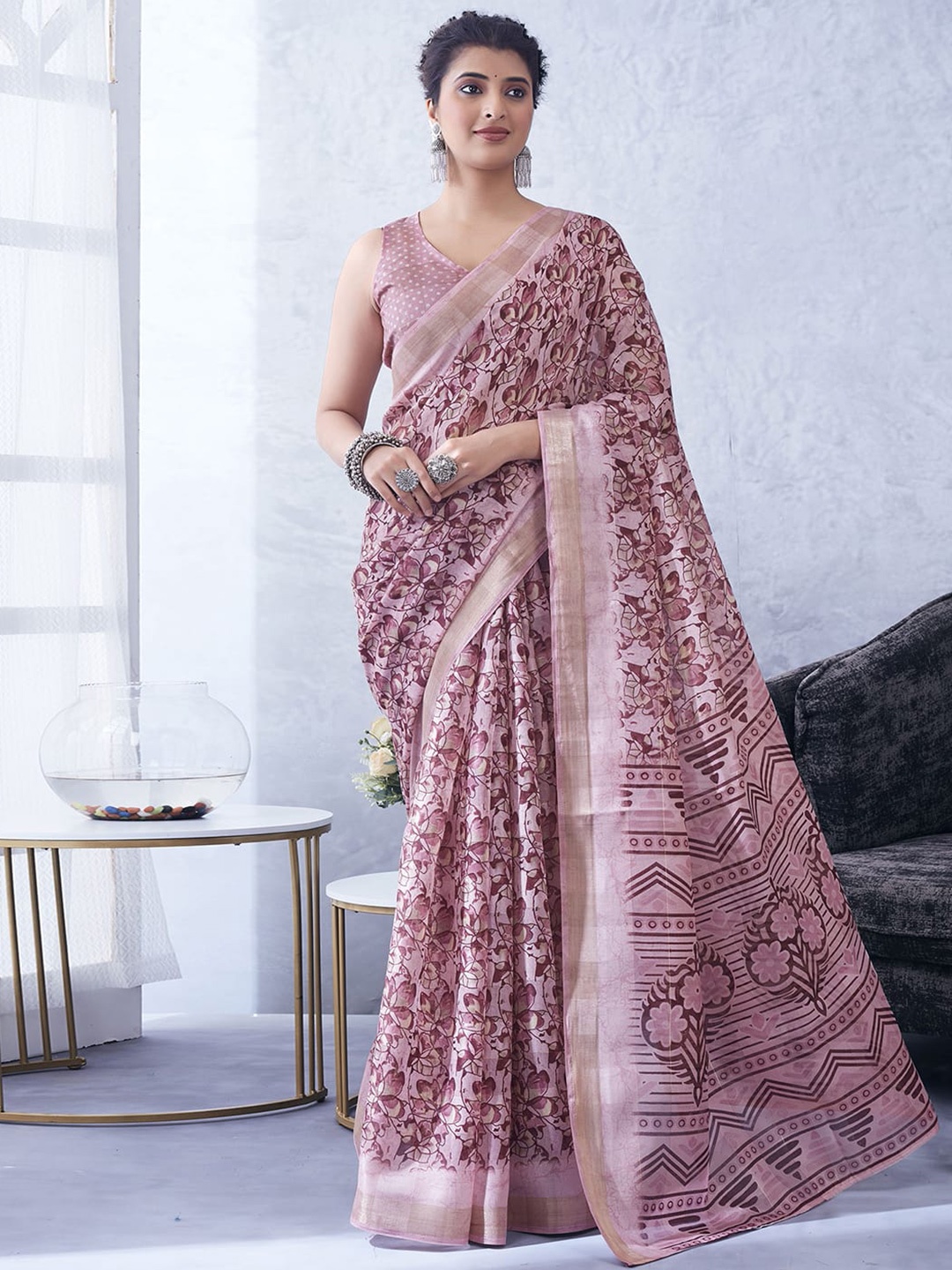 

KALINI Floral Printed Zari Saree, Pink