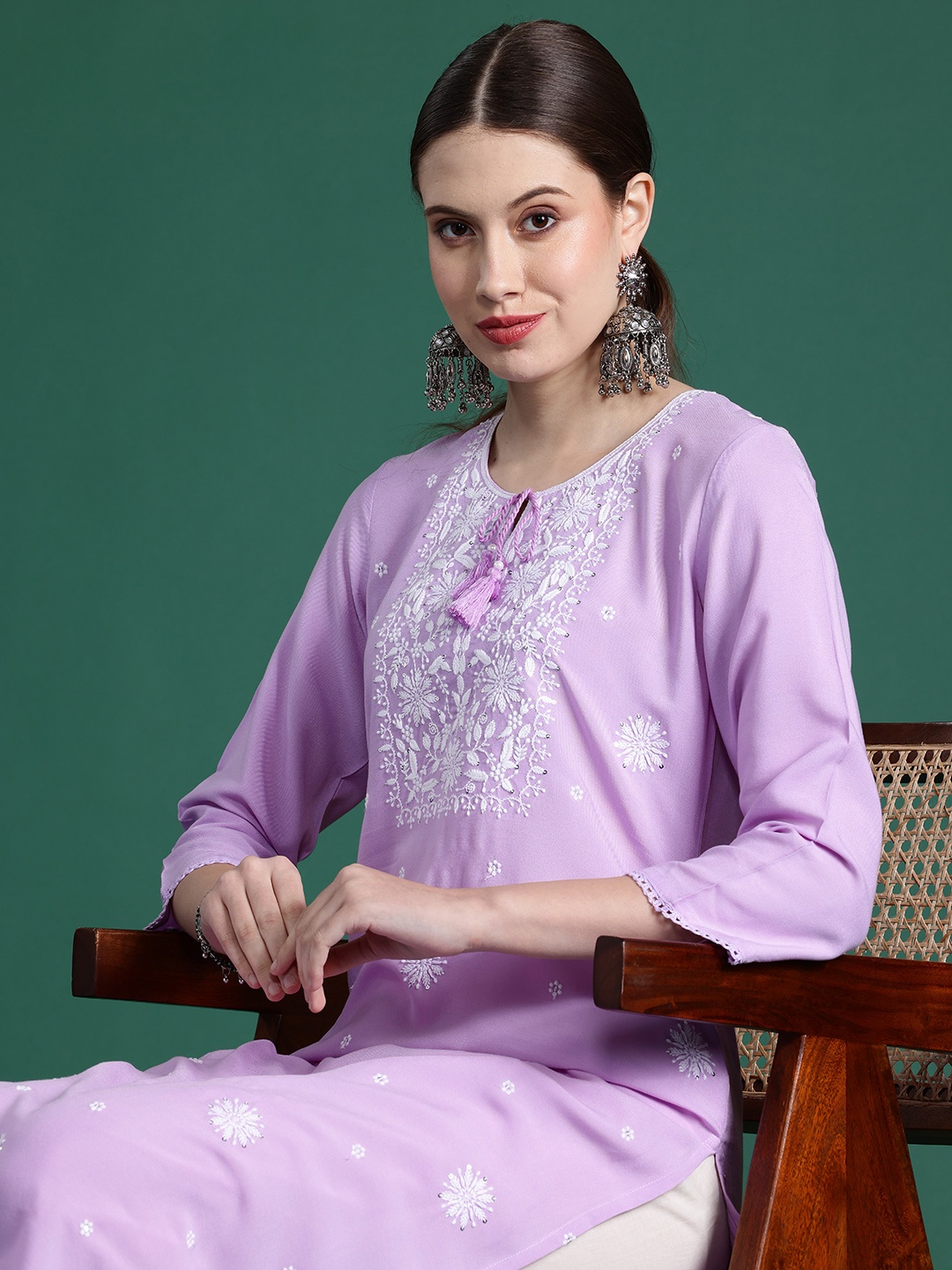 

Indo Era Floral Embroidered Thread Work Kurta, Purple