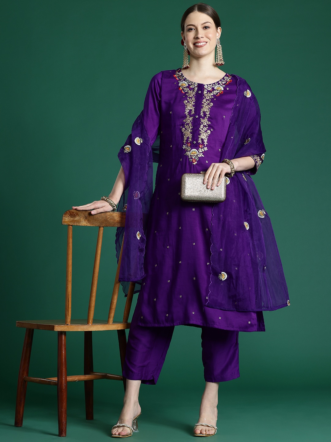 

Indo Era Floral Embroidered Thread Work Kurta With Trousers & Dupatta, Violet