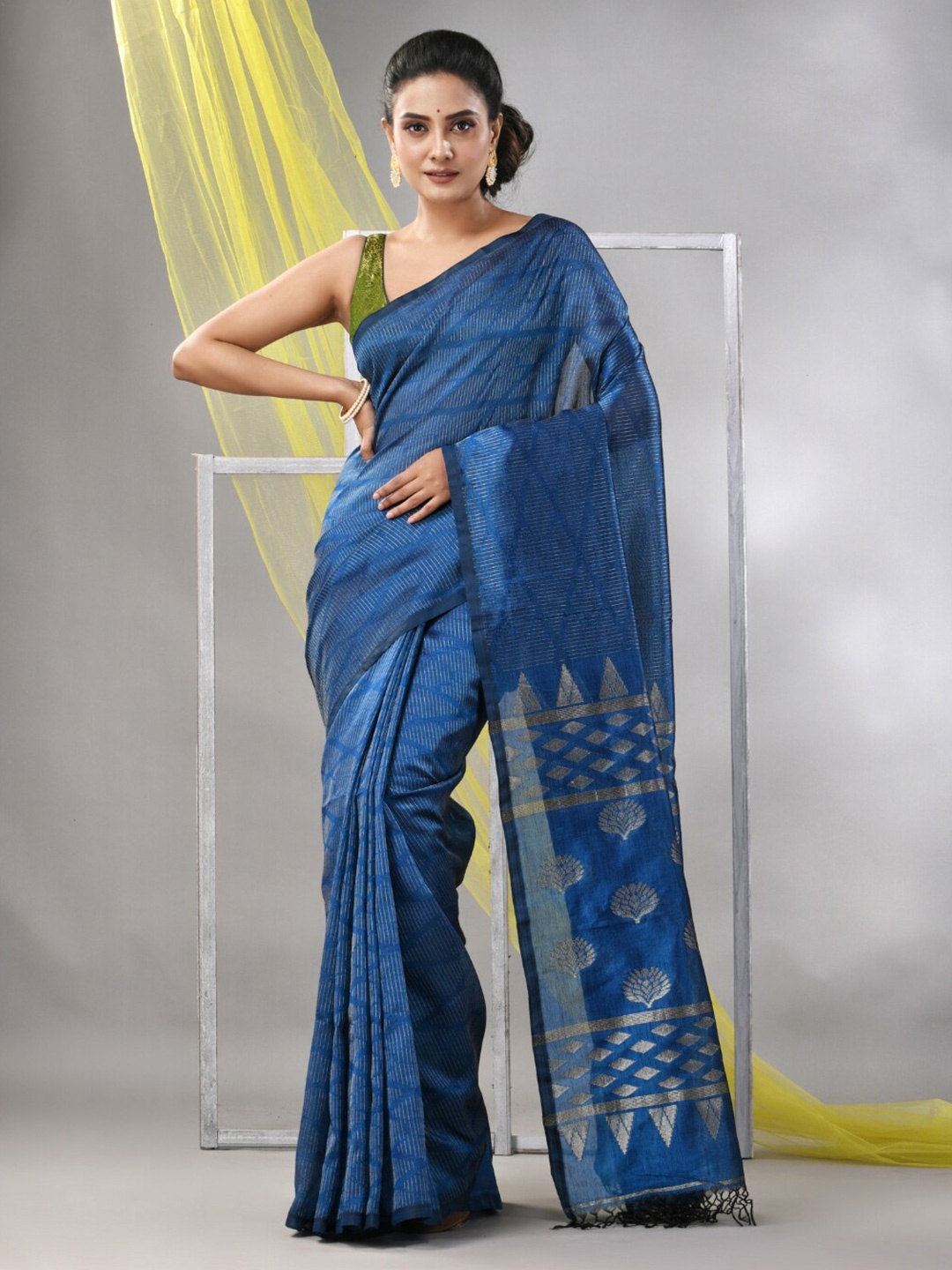 

Charukriti Woven Design Zari Matka Saree, Blue