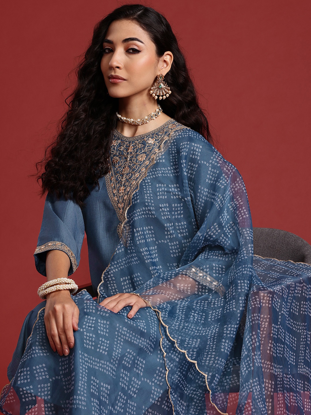 

Indo Era Bandhani Yoke Design Gotta Patti Kurta With Trousers & Dupatta, Grey