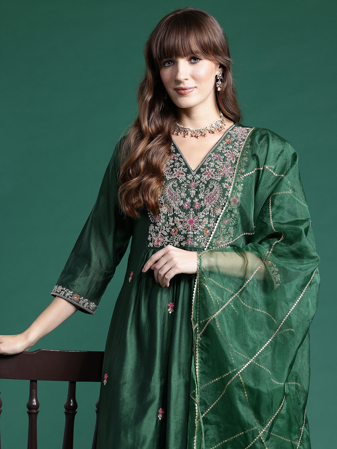 

Indo Era Floral Embroidered Zari Pleated Liva Kurta With Trousers & Dupatta, Green