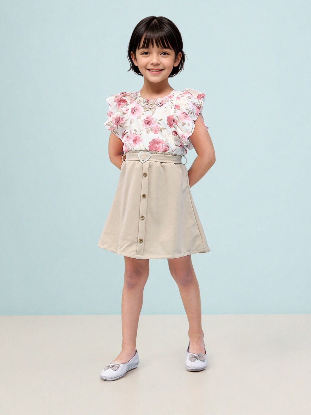 

Toonyport Girls Floral Printed Flutter Sleeve Crepe Fit & Flare Dress, Pink